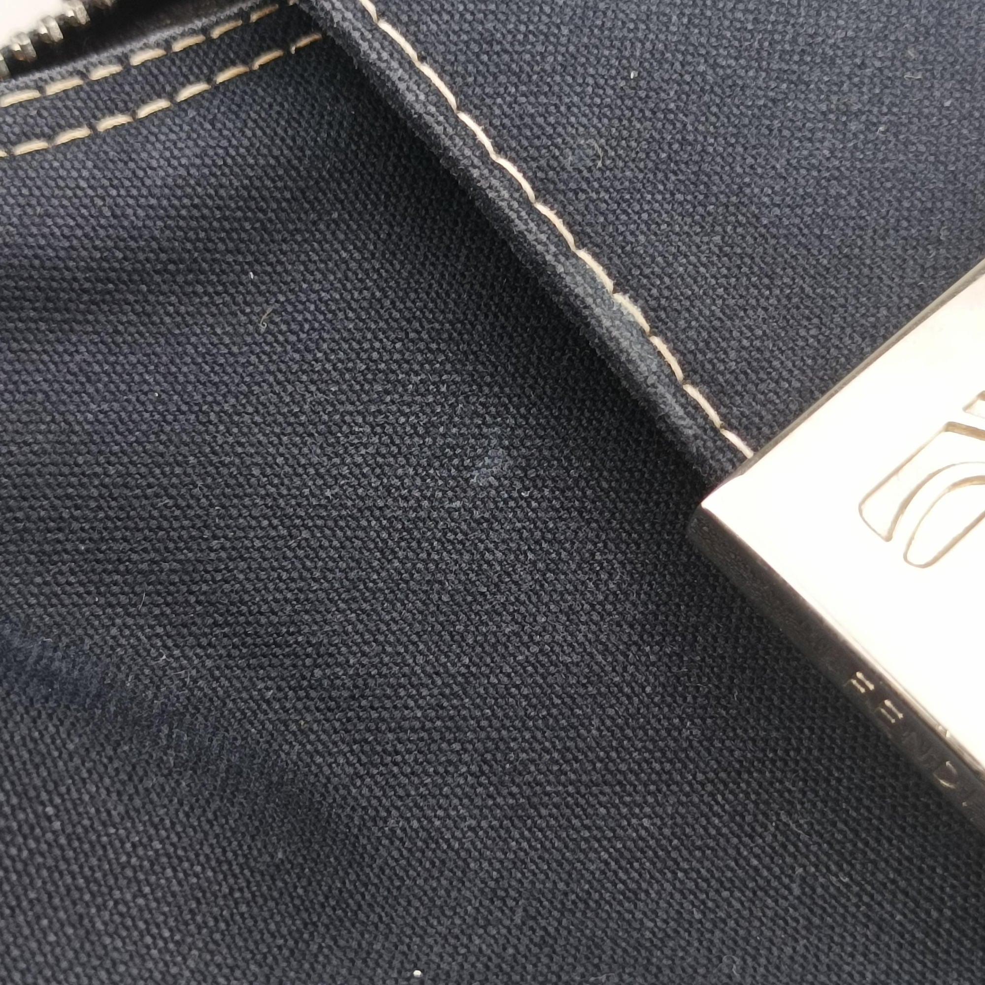 Pre-owned Fendi Baguette Blue Denim 09 632 shoulderbag | stylenewstar