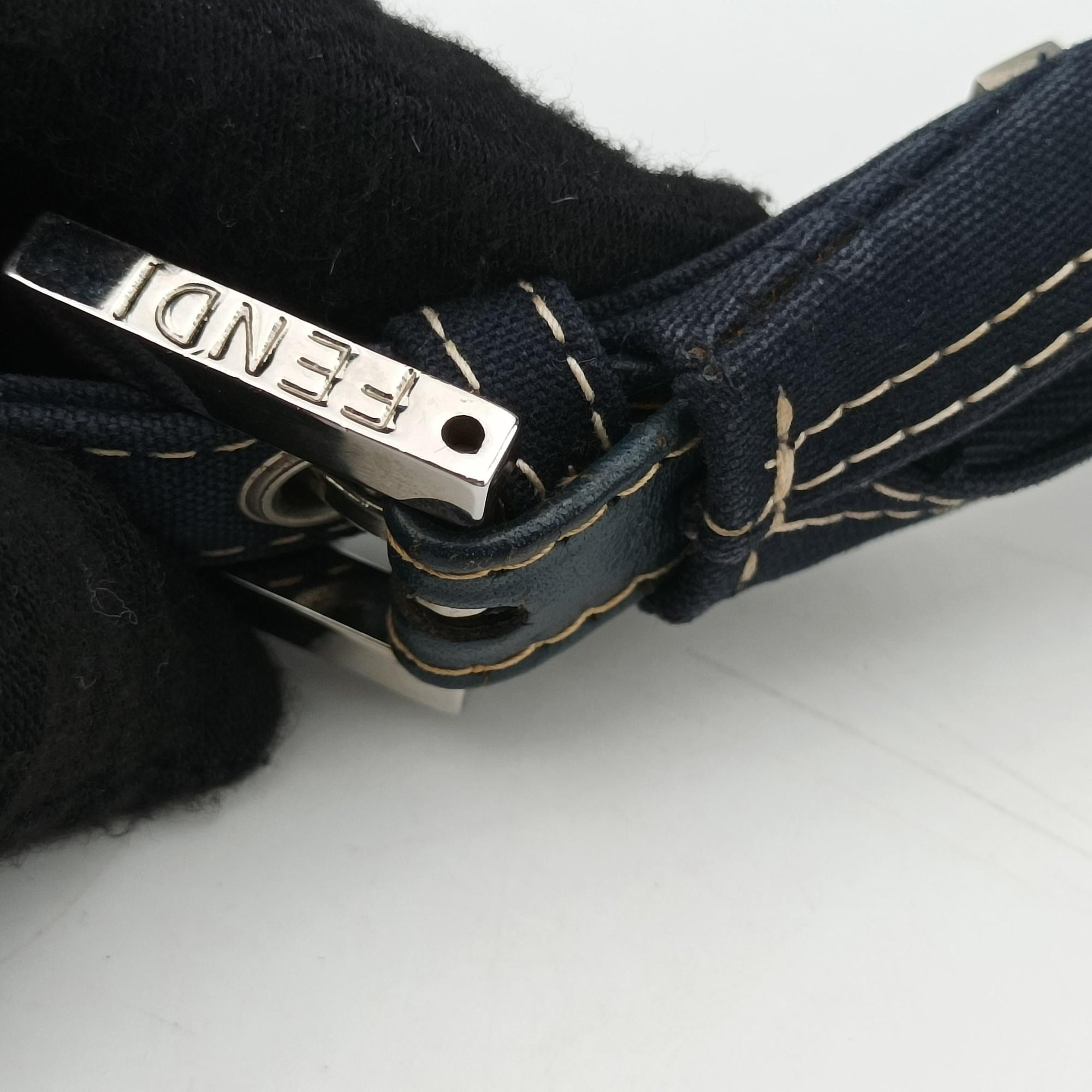 Pre-owned Fendi Baguette Blue Denim 09 632 shoulderbag | stylenewstar
