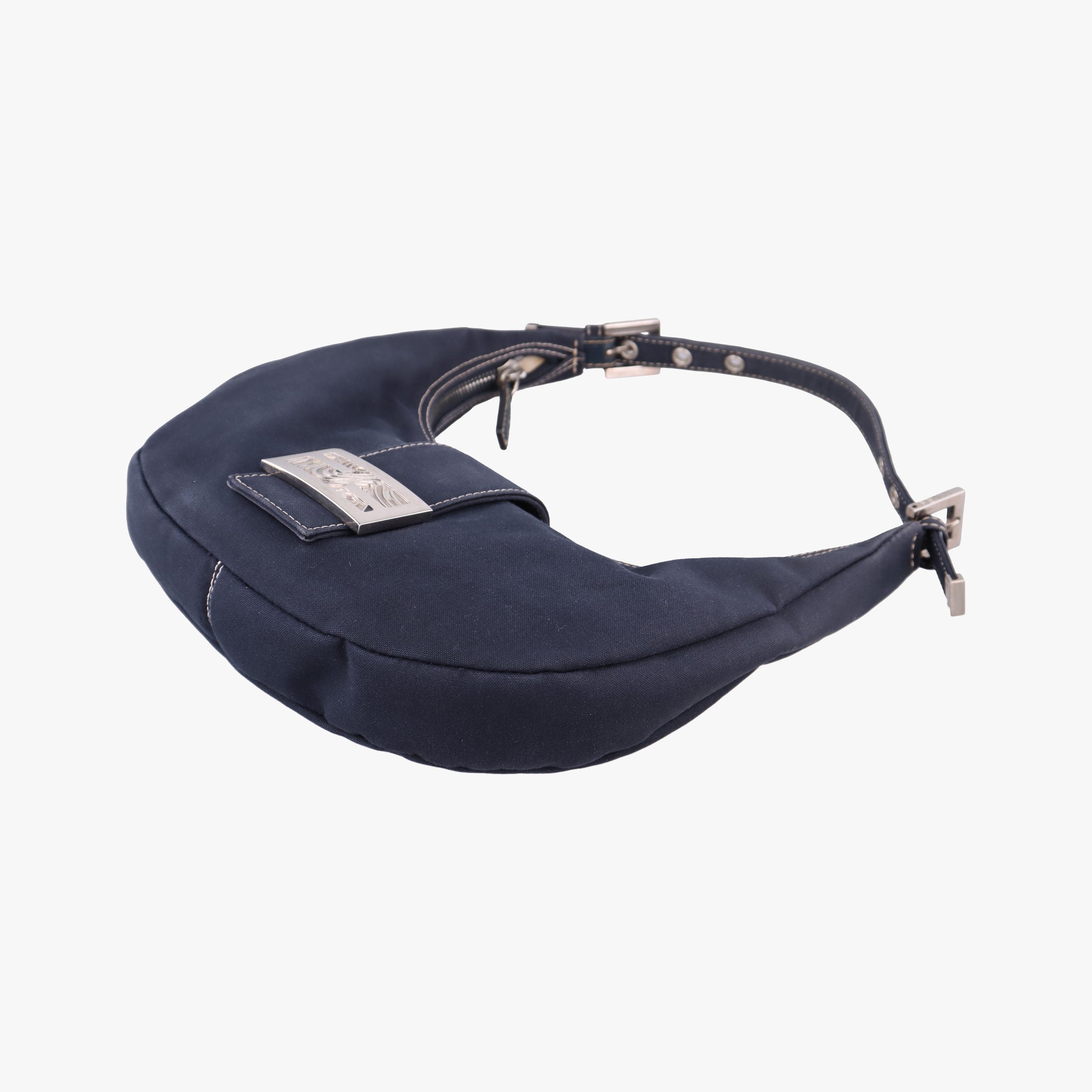 Pre-owned Fendi Baguette Blue Denim 09 632 shoulderbag | stylenewstar