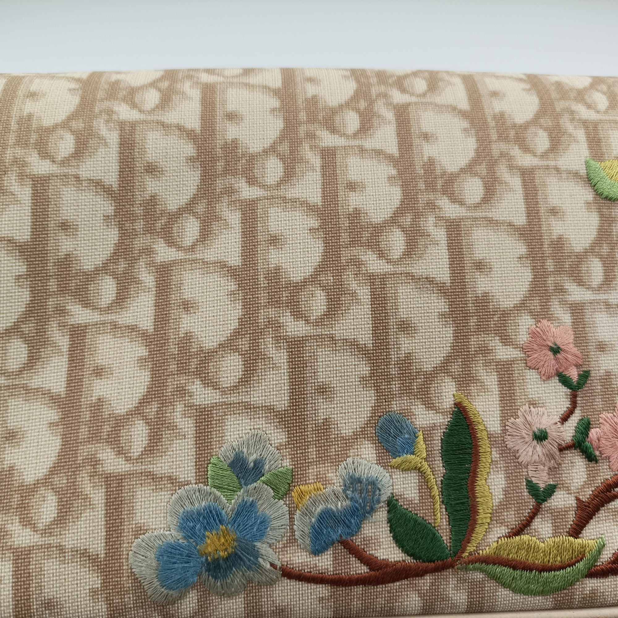 Pre-owned Christian Dior Trotter Flower Beige PVC Coated Canvas Floral Embroidery  shoulderbag | stylenewstar