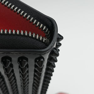 Pre-owned Christian Louboutin Studded Panettone Black Leather  clutchbag | stylenewstar