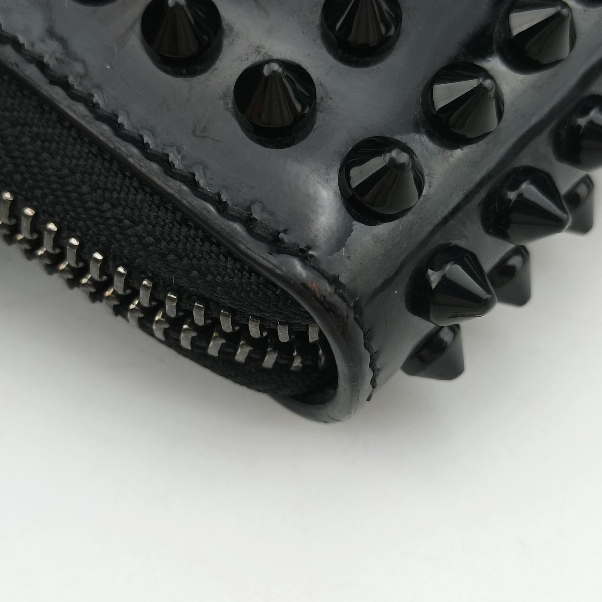 Pre-owned Christian Louboutin Studded Panettone Black Leather  clutchbag | stylenewstar