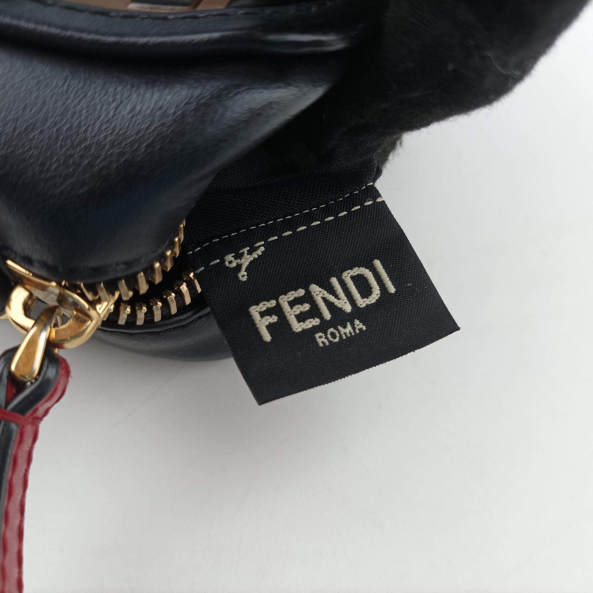 Vintage Fendi Cam Camera Brown x Black Leather 8BS019 shoulderbag | stylenewstar