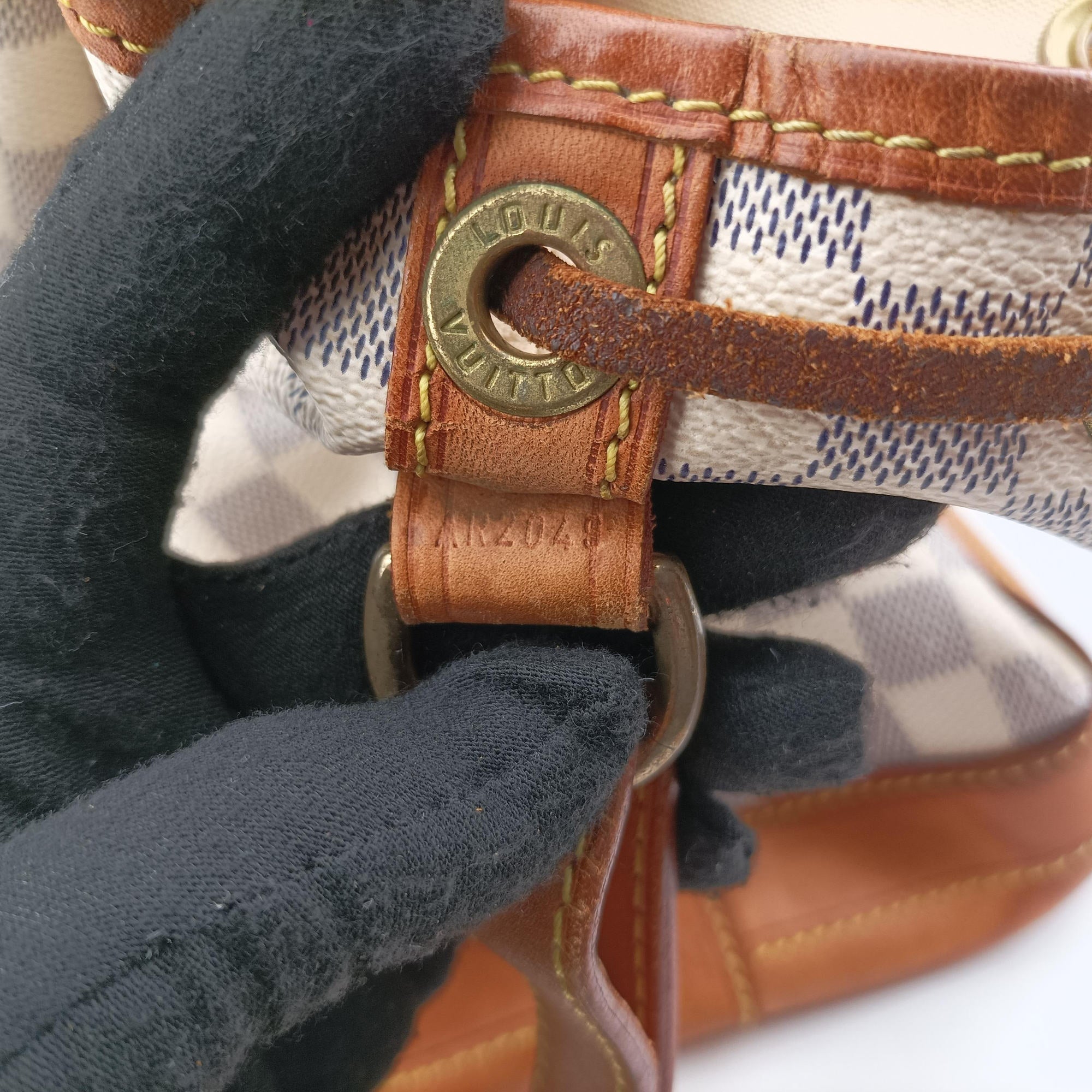 Pre-owned Louis Vuitton NOe Azur Damier Canvas N42222 shoulderbag | stylenewstar