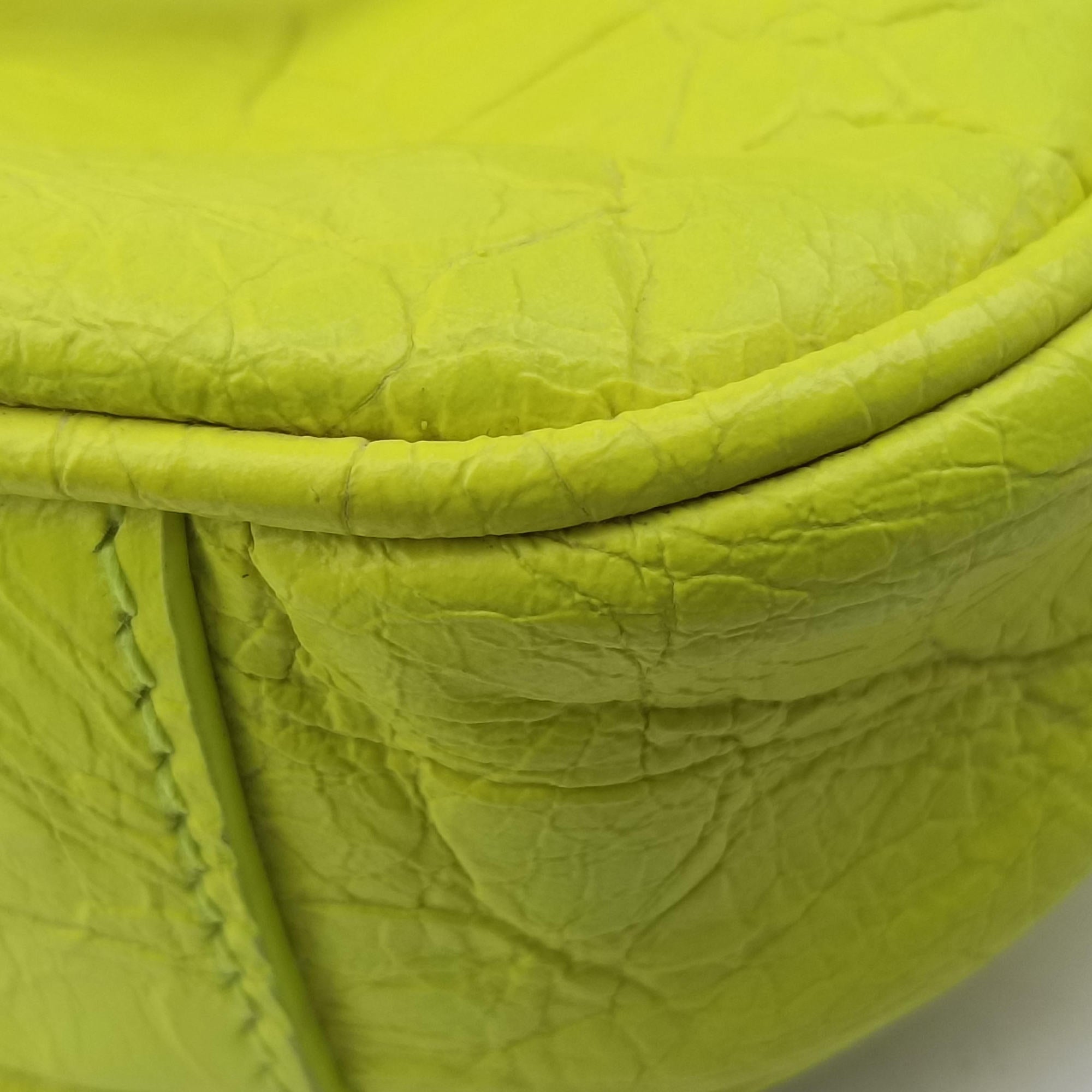 Pre-owned Balenciaga Le Cagole Yellow lambskin  shoulderbag | stylenewstar