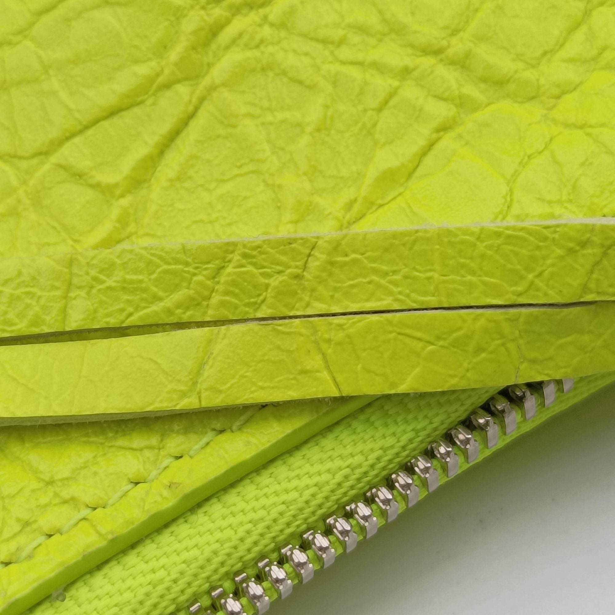 Pre-owned Balenciaga Le Cagole Yellow lambskin  shoulderbag | stylenewstar