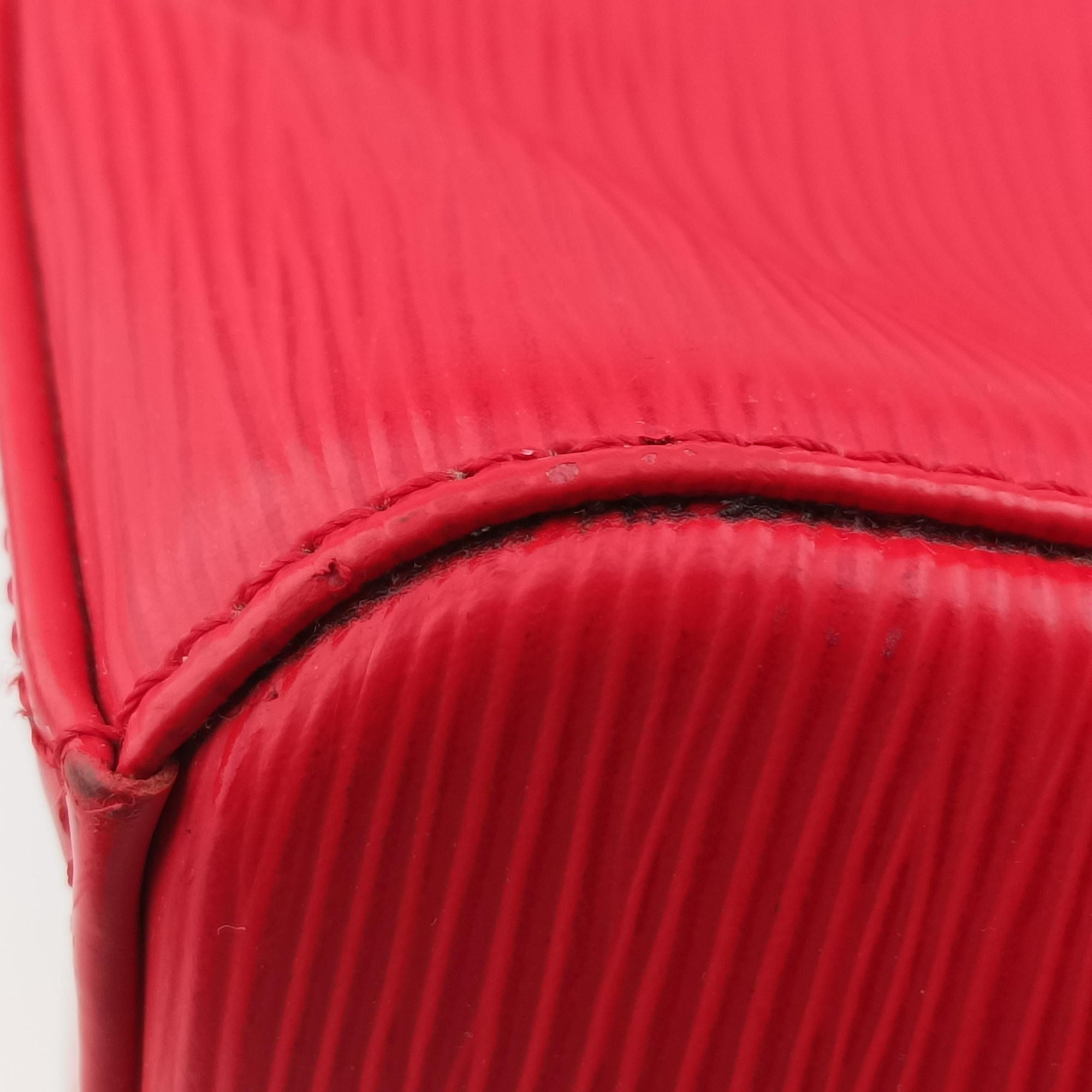 Secondhand Louis Vuitton Brea MM Rubis Epi M4030E shoulderbag | stylenewstar