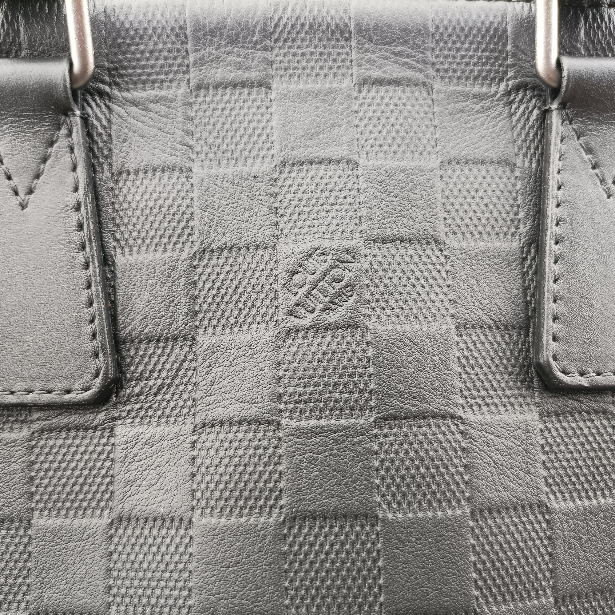Vintage Louis Vuitton Porte Documents Jour Noir Damier Graphite N48224 shoulderbag | stylenewstar