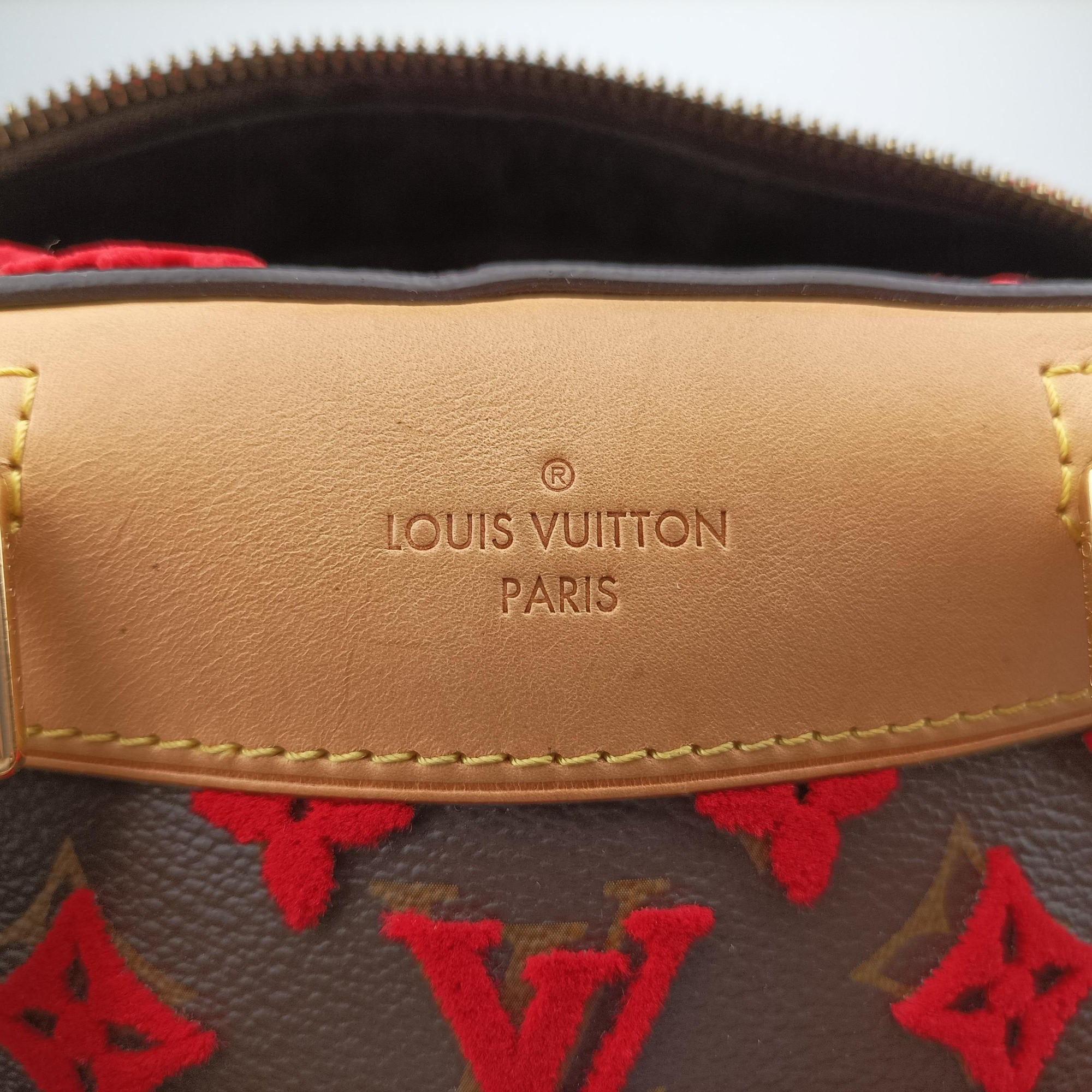 Pre-owned Louis Vuitton Deauville Cube Rosso Monogram Tuftage M40922 clutchbag | stylenewstar