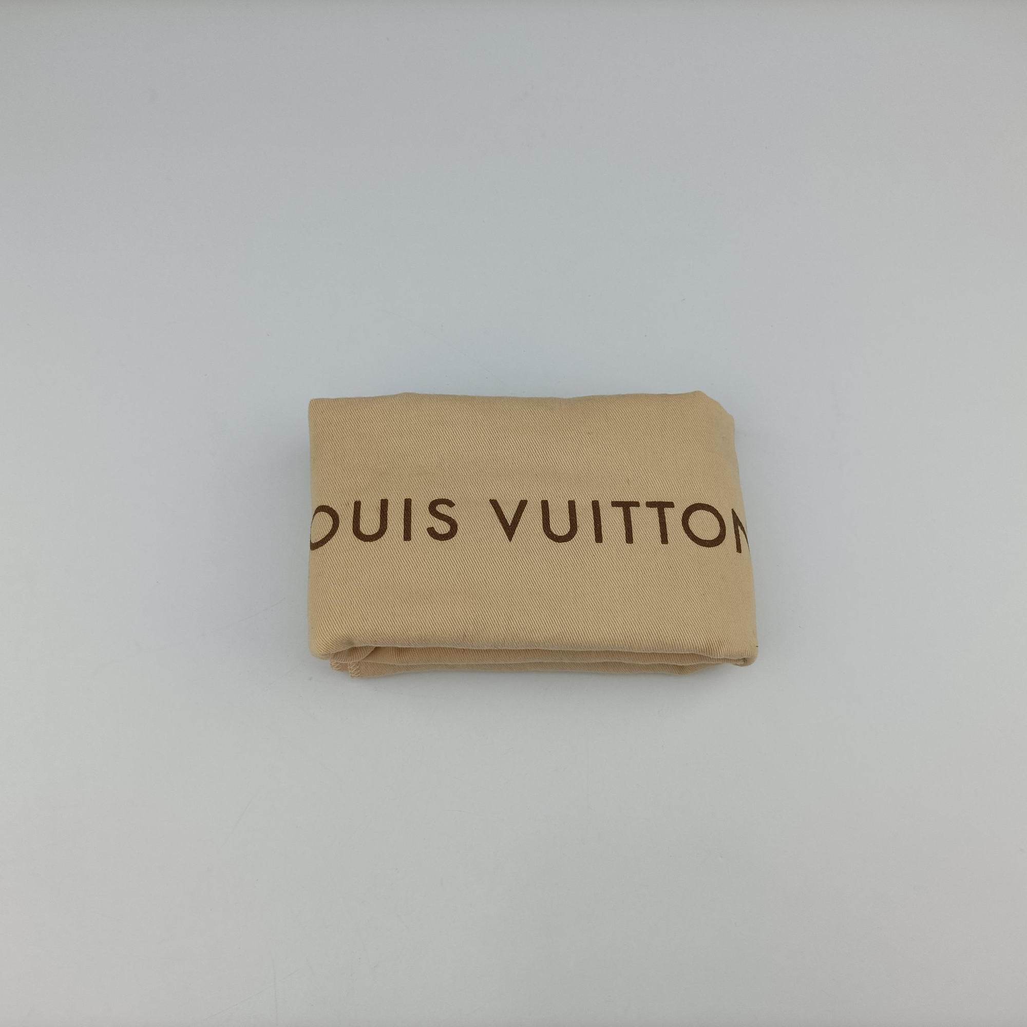 Pre-owned Louis Vuitton Deauville Cube Rosso Monogram Tuftage M40922 clutchbag | stylenewstar