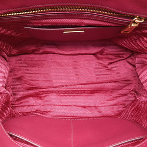 Vintage Prada Galleria Front Pocket Red SAFFIANO Leather BN2674 shoulderbag | stylenewstar