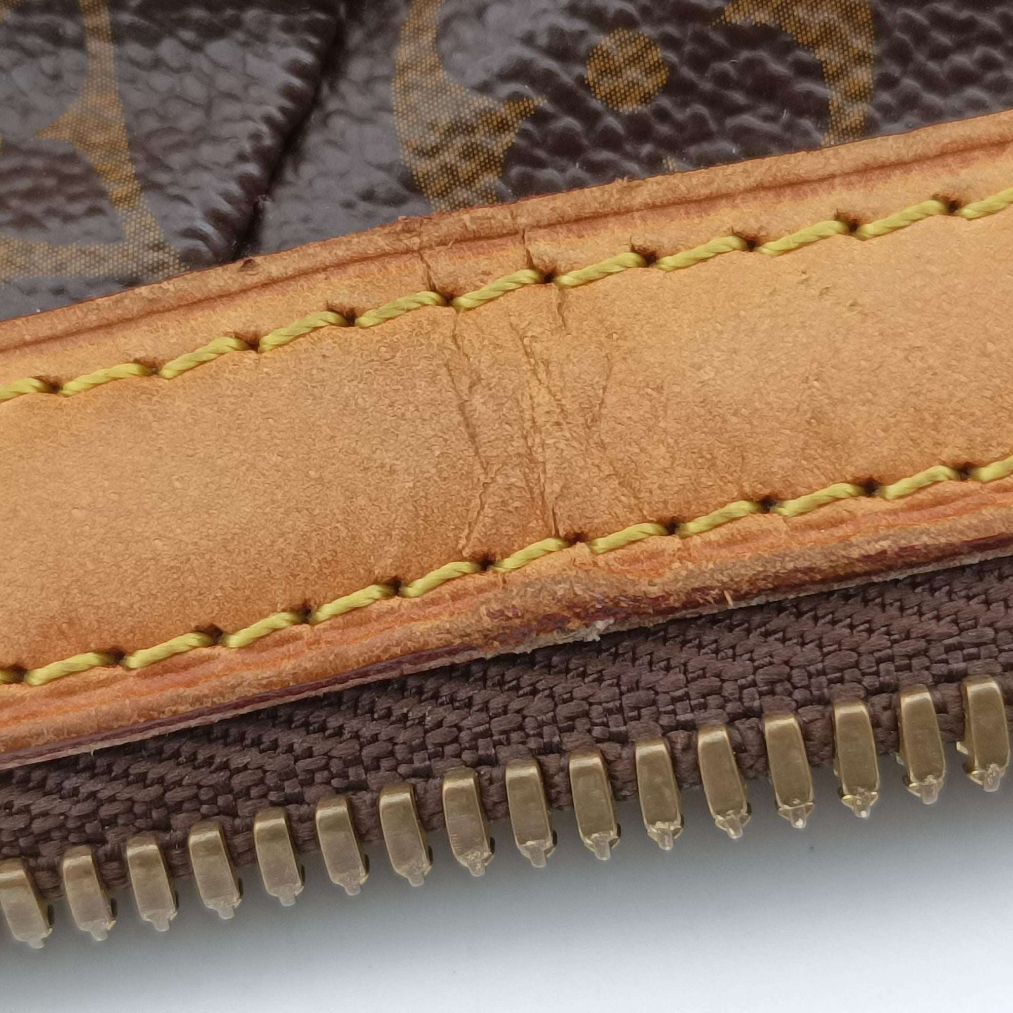 Pre-owned Louis Vuitton TIVOLI GM Brown Monogram Canvas M40144 handbag | stylenewstar