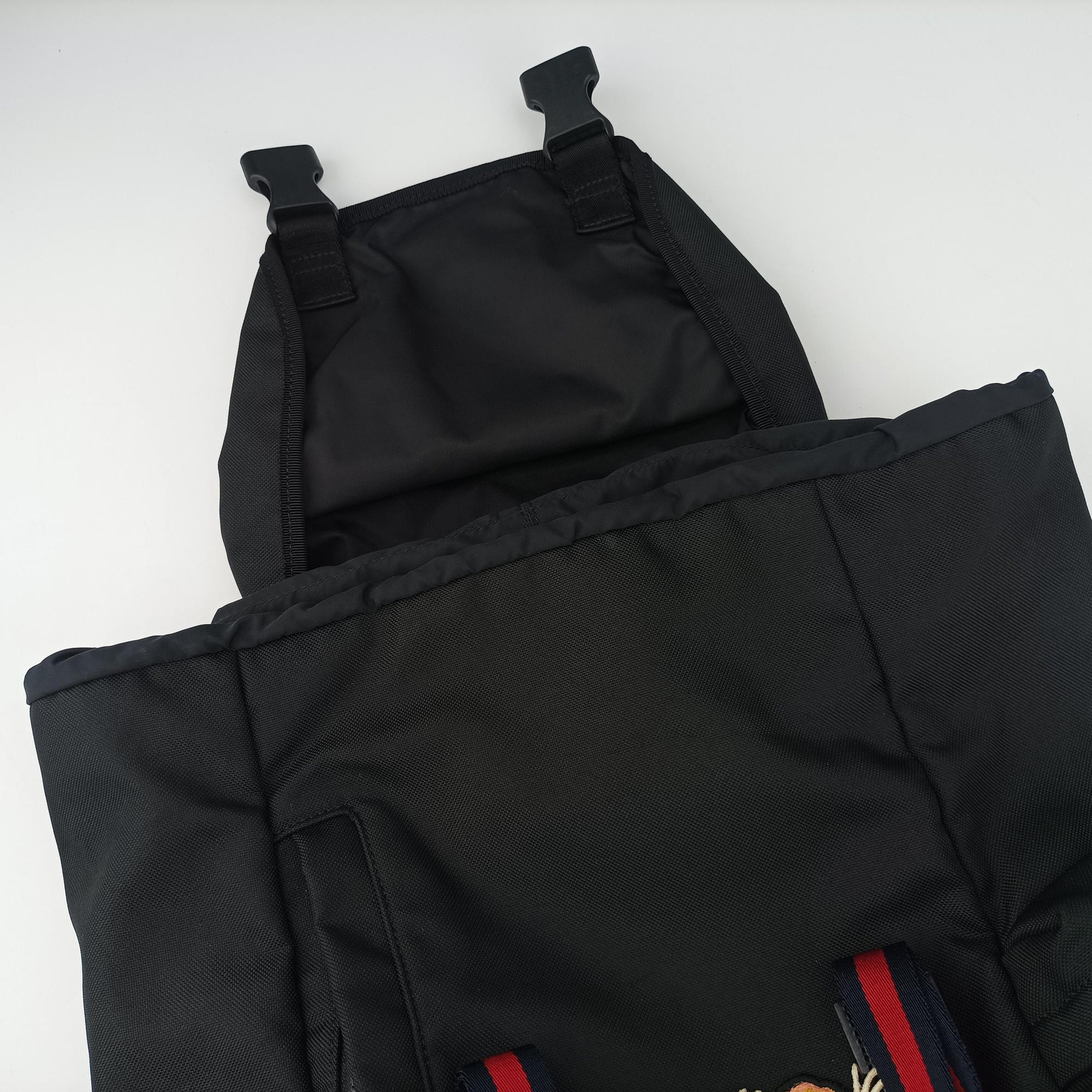 Pre-owned Gucci Embroidered Tiger Web Sherry Line Black×Multicolour canvas 429037 backpack/rucksack | stylenewstar