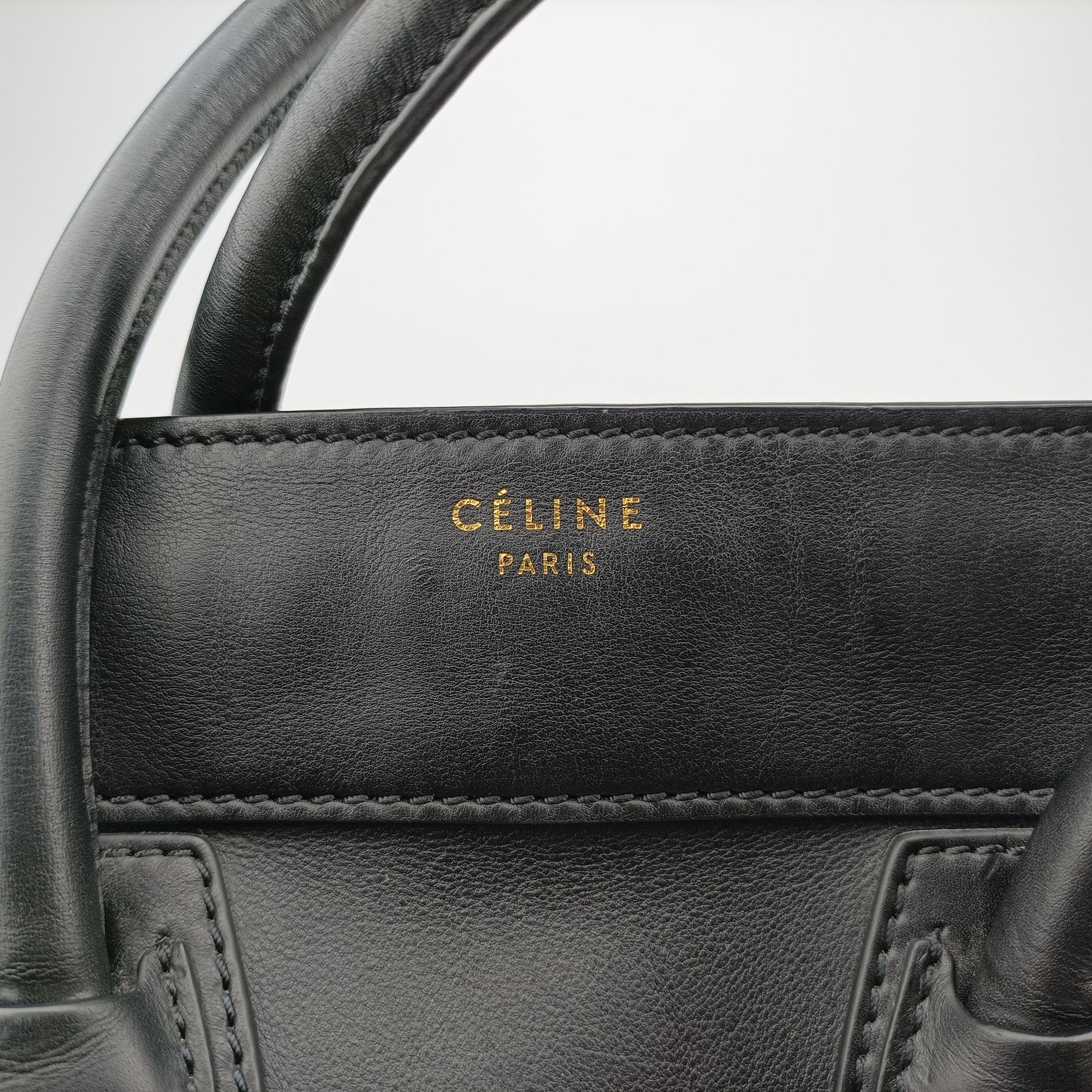 Pre-owned Celine Luggage Mini Shopper Black Leather  handbag | stylenewstar