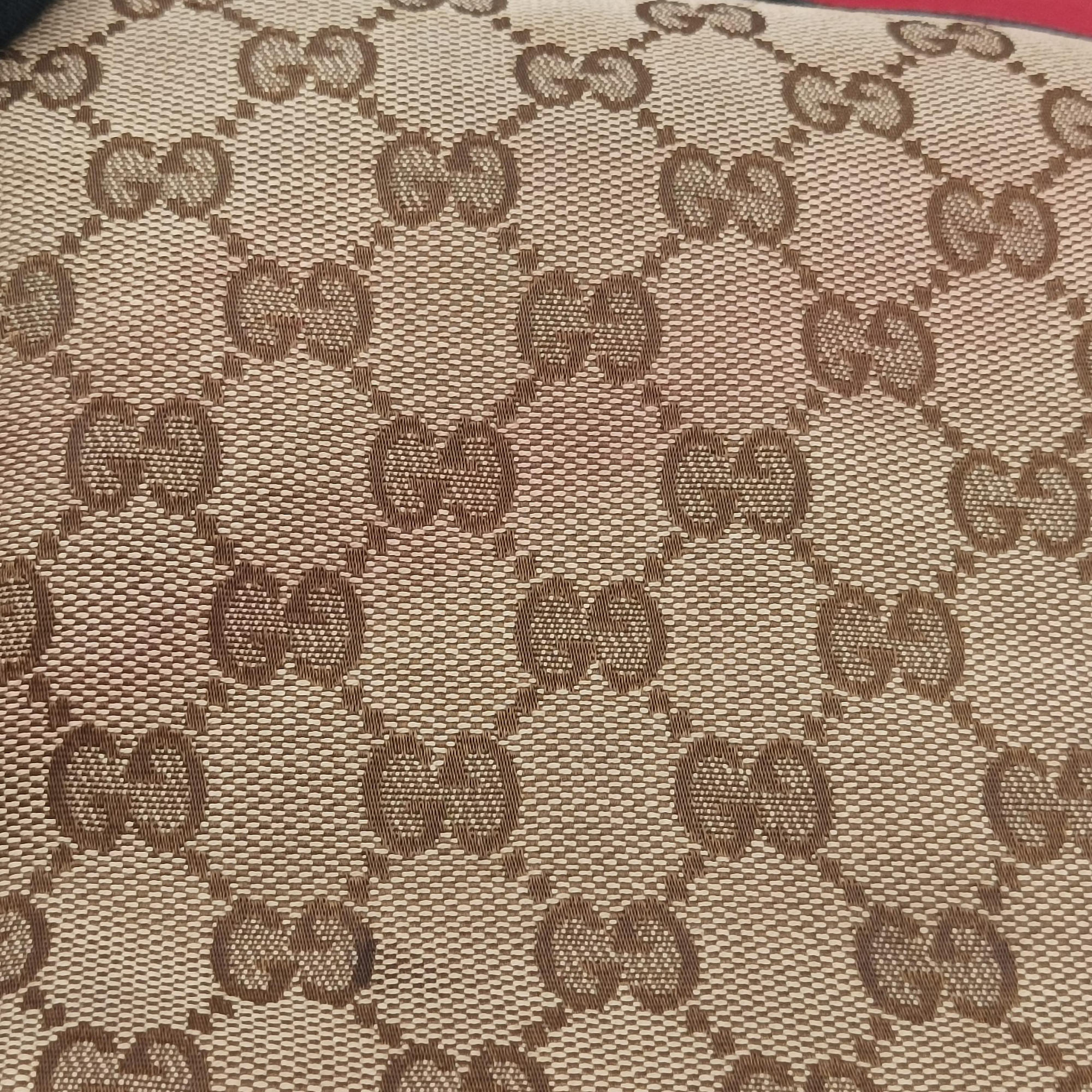 Pre-owned Gucci Valentine heart charm beige×red Canvas×Leather 309122 shoulderbag | stylenewstar