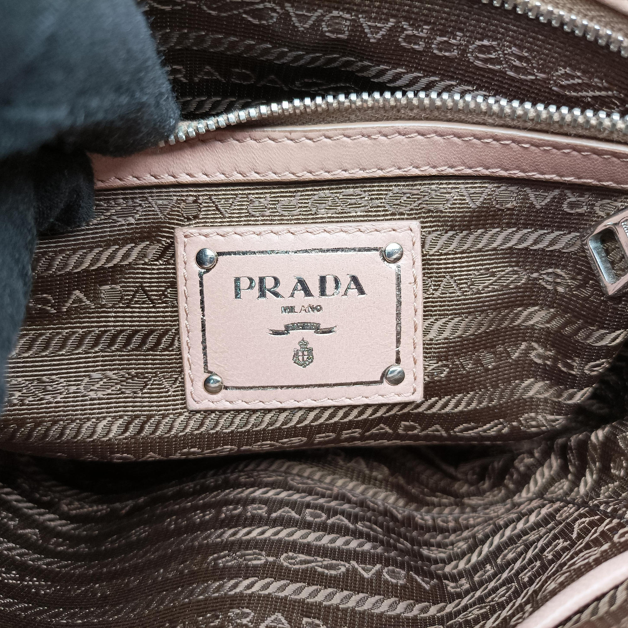 Pre-owned Prada Sound Flap Pink lambskin  shoulderbag | stylenewstar