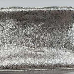 Secondhand Yves Saint Laurent Lou camera Silver Leather 527096 shoulderbag | stylenewstar