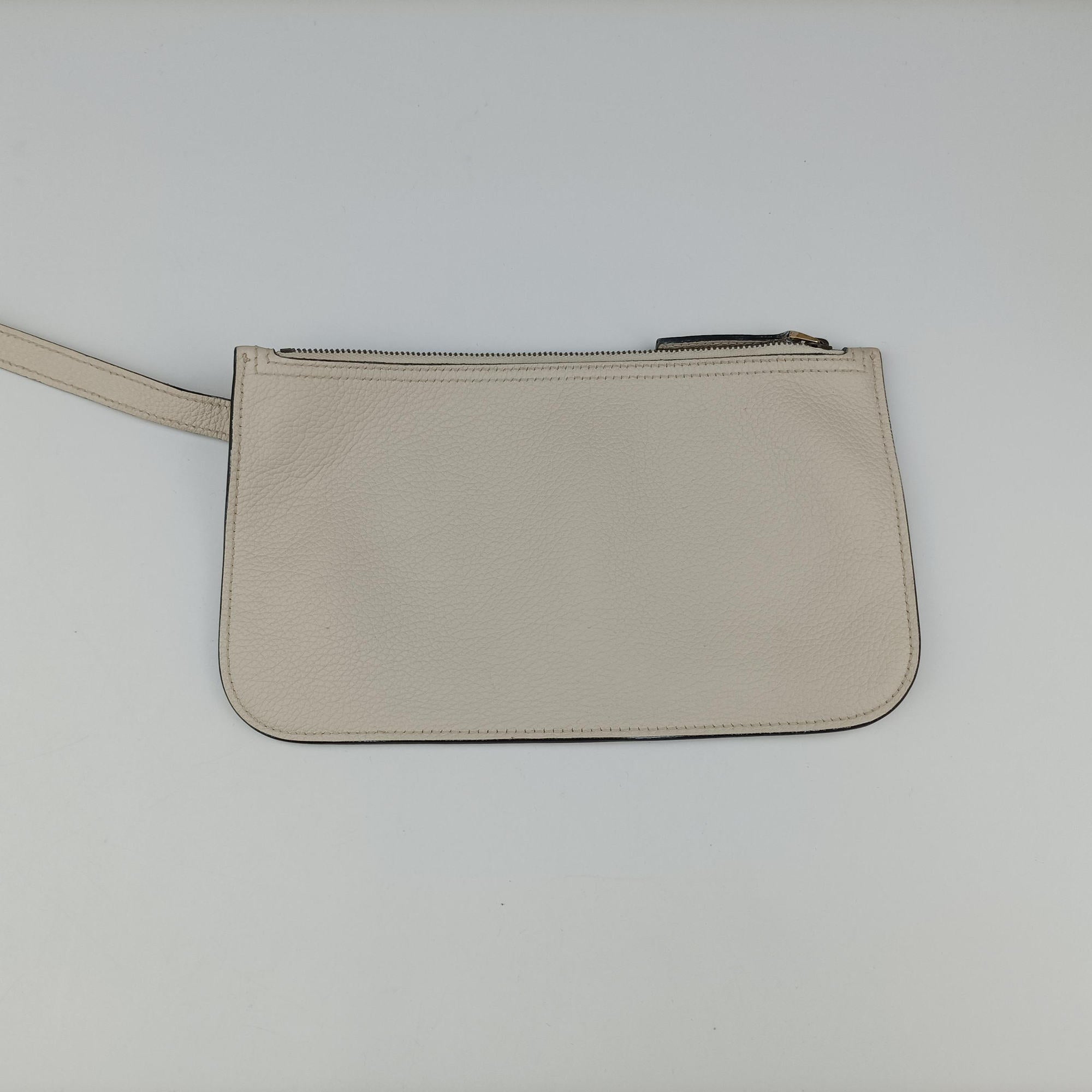 Pre-owned Gucci Print Drawstring White Leather 516639 backpack/rucksack | stylenewstar