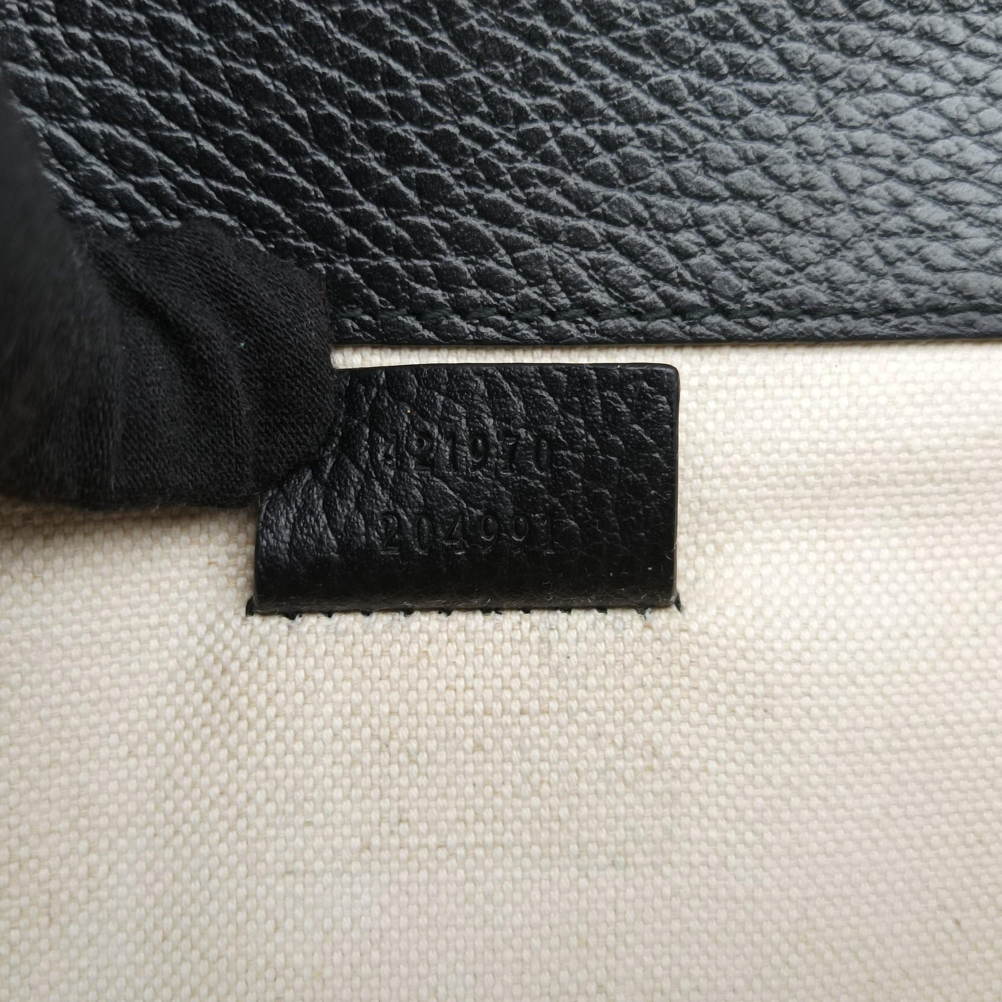 Pre-owned Gucci Dionysus Black Leather 421970 shoulderbag | stylenewstar
