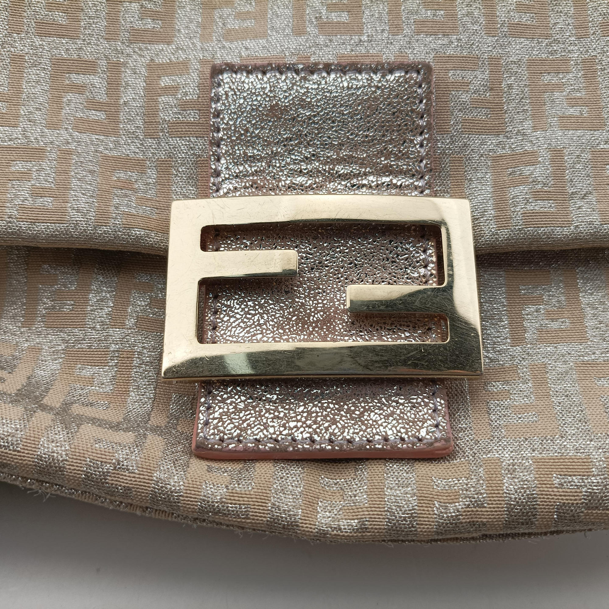 Pre-owned Fendi Baguette Beige × Silver×Pink canvas 8BR180 shoulderbag | stylenewstar
