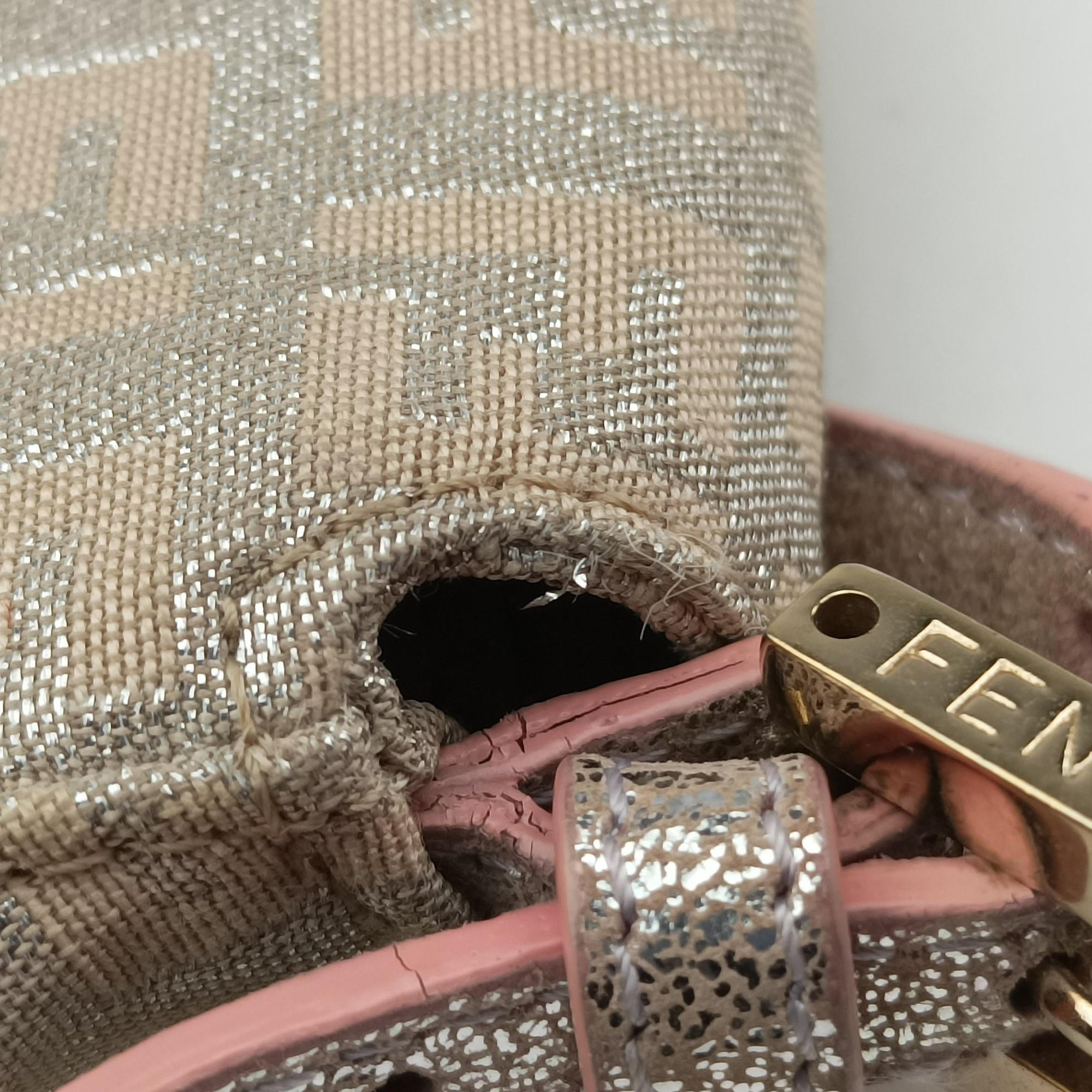 Pre-owned Fendi Baguette Beige × Silver×Pink canvas 8BR180 shoulderbag | stylenewstar