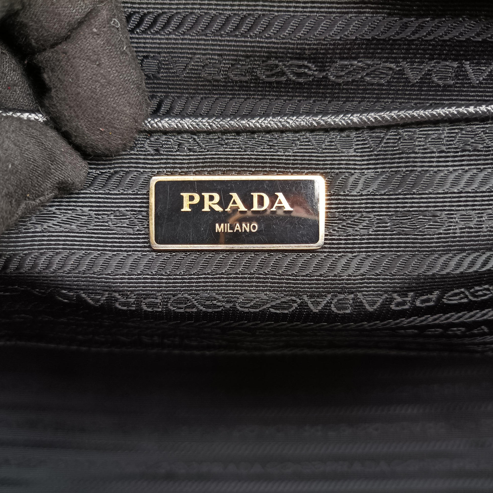 Pre-owned Prada Galleria Black SAFFIANO Leather BN2274 handbag | stylenewstar