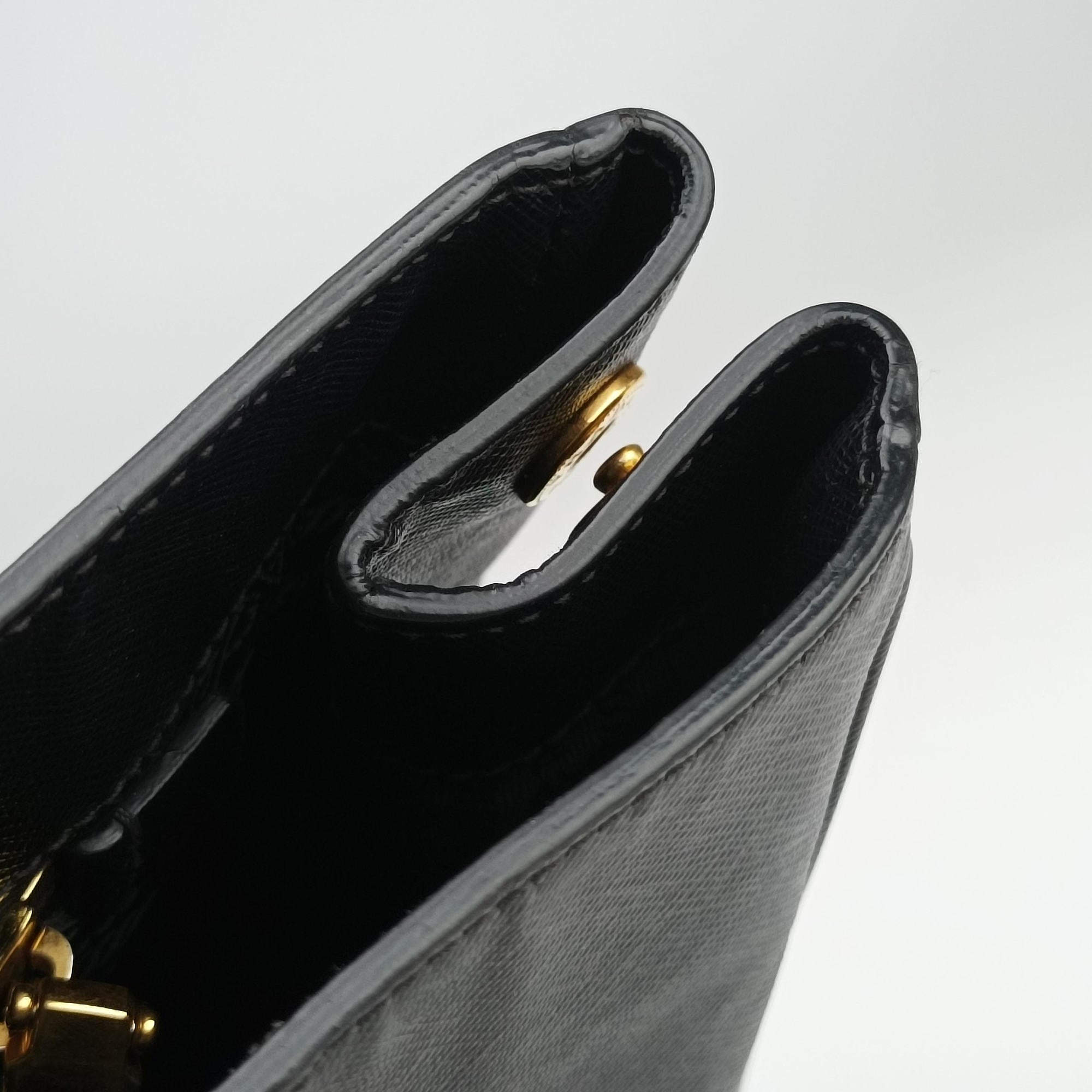 Pre-owned Prada Galleria Black SAFFIANO Leather BN2274 handbag | stylenewstar