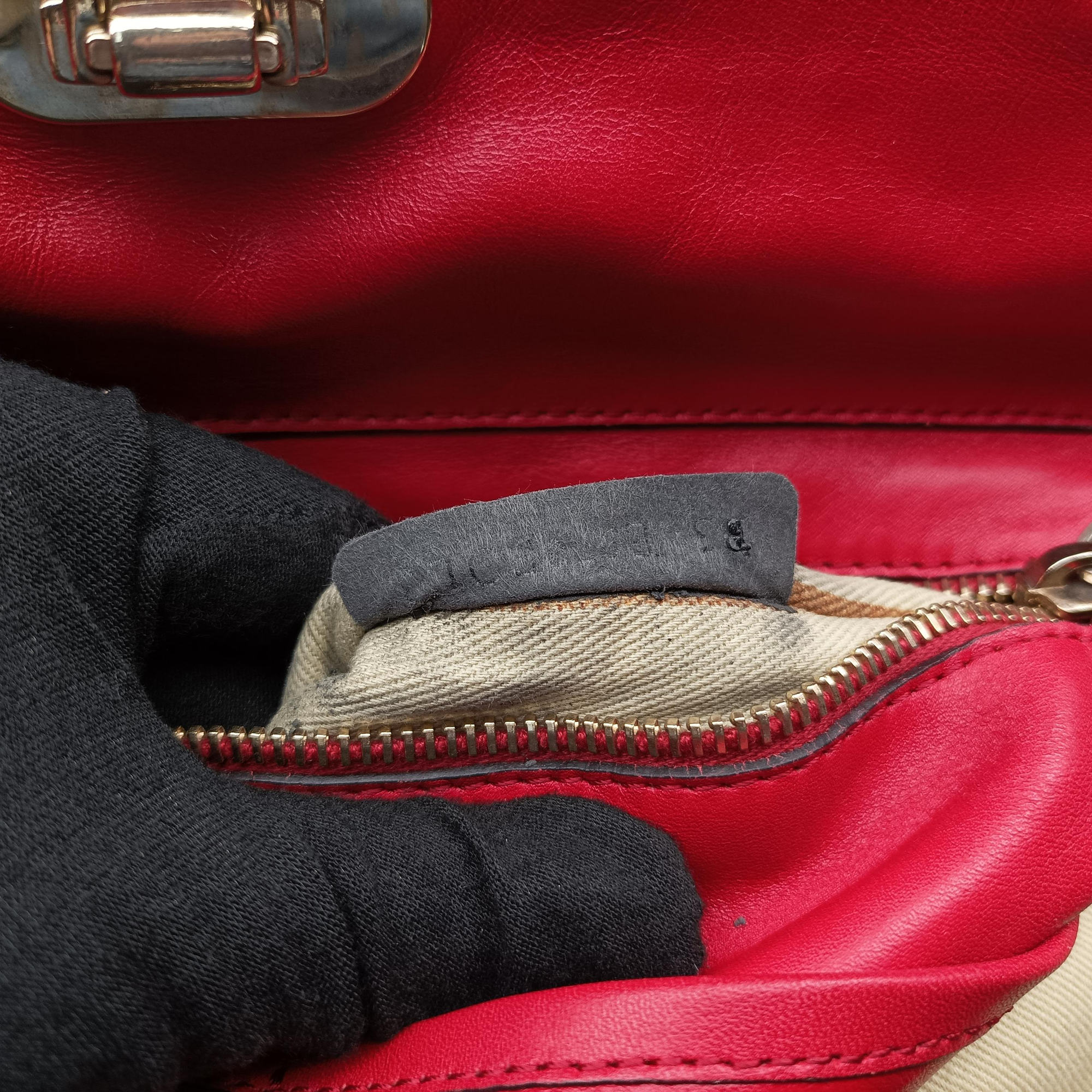 Vintage Valentino Rockstud Red Leather  shoulderbag | stylenewstar