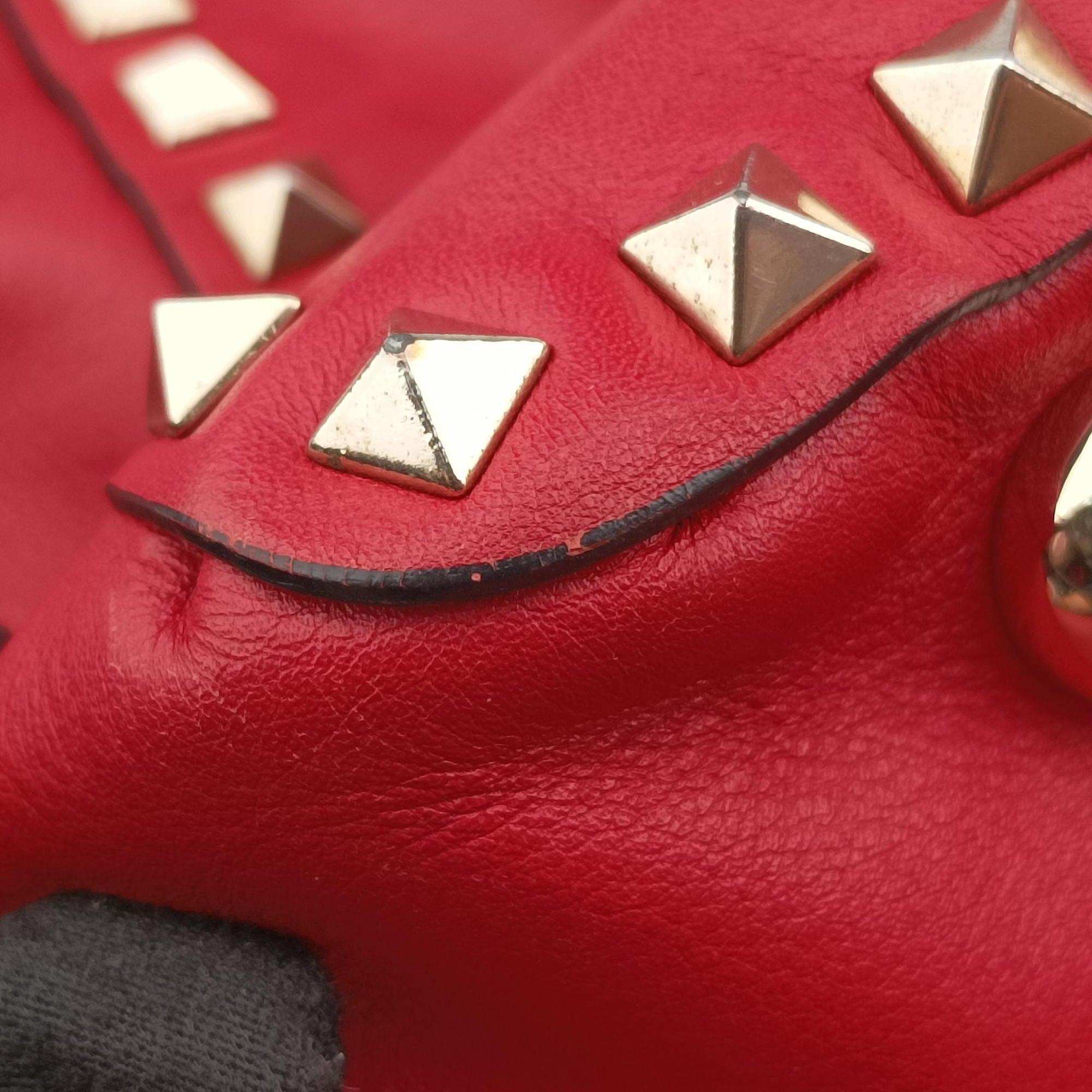 Vintage Valentino Rockstud Red Leather  shoulderbag | stylenewstar