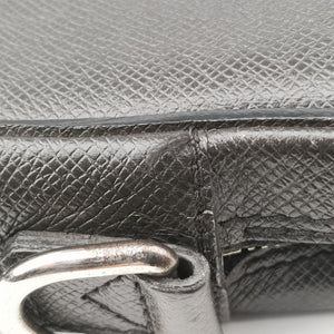 Pre-owned Louis Vuitton Porto Document Business MM Black Taiga M32721 handbag | stylenewstar
