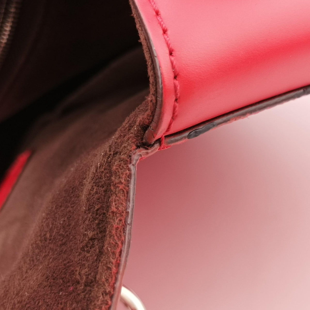 Pre-owned Louis Vuitton Cluny PM Red Epi M41333 shoulderbag | stylenewstar