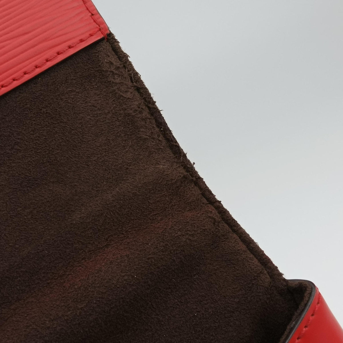 Pre-owned Louis Vuitton Cluny PM Red Epi M41333 shoulderbag | stylenewstar