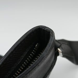 Pre-owned Louis Vuitton SASHA Glacier TAIGA M32630 shoulderbag | stylenewstar