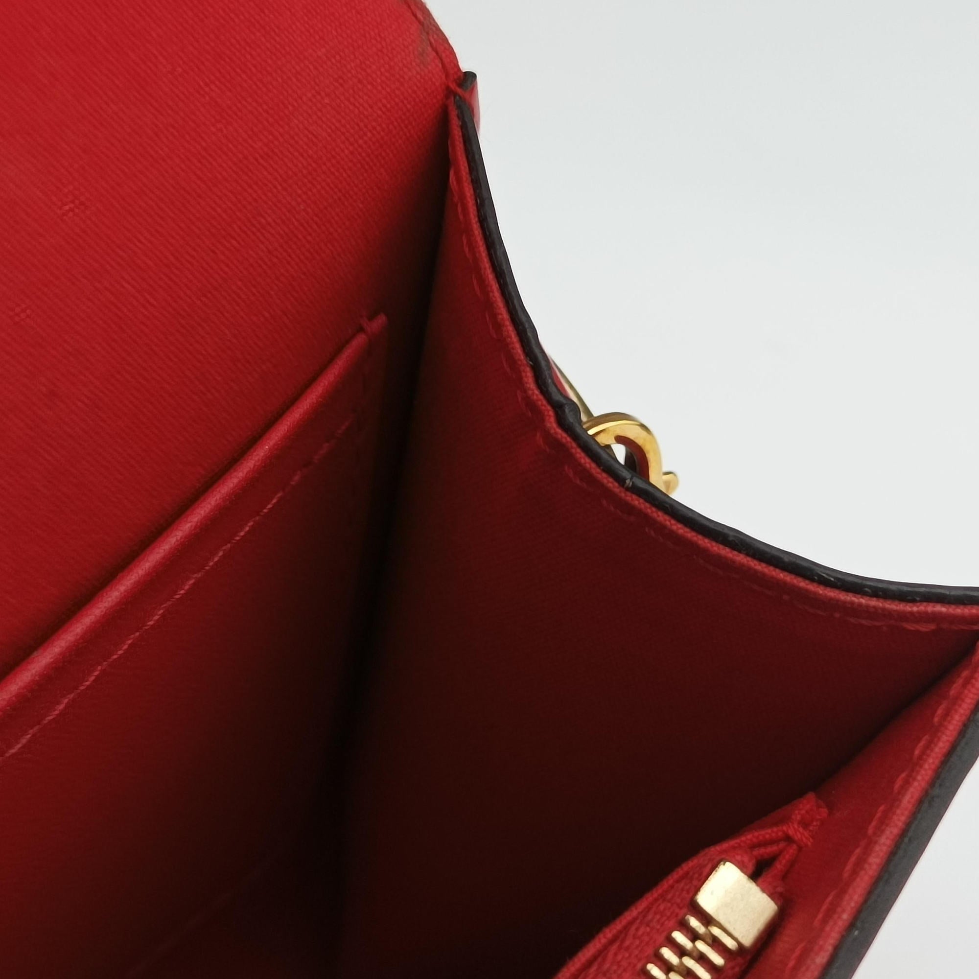 Pre-owned Louis Vuitton Louise PM CERISE Vernis M64550 shoulderbag | stylenewstar
