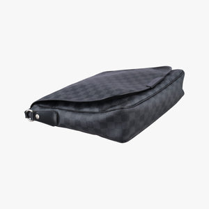 Pre-owned Louis Vuitton DANIEL MM Noir Damier Graphite N58029 shoulderbag | stylenewstar