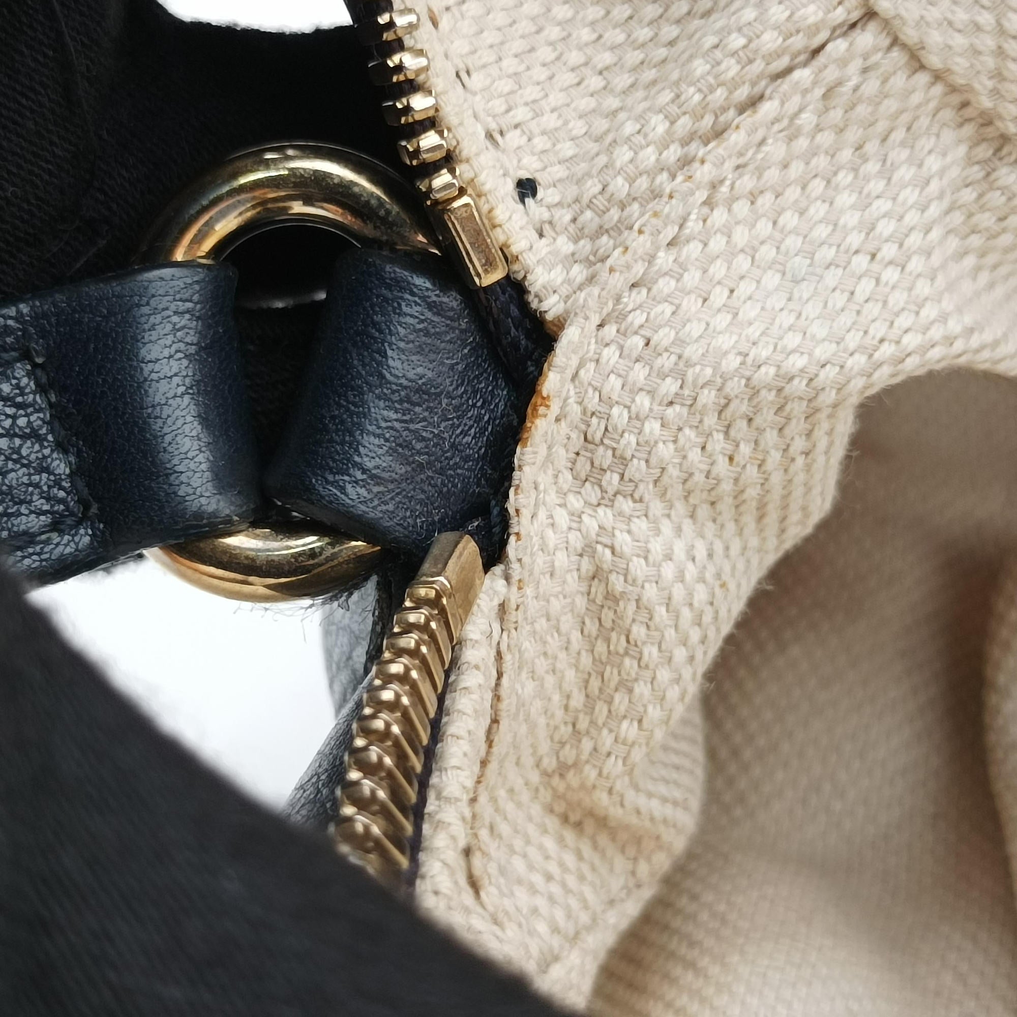 Vintage Gucci Soho Black Leather 308364 shoulderbag | stylenewstar