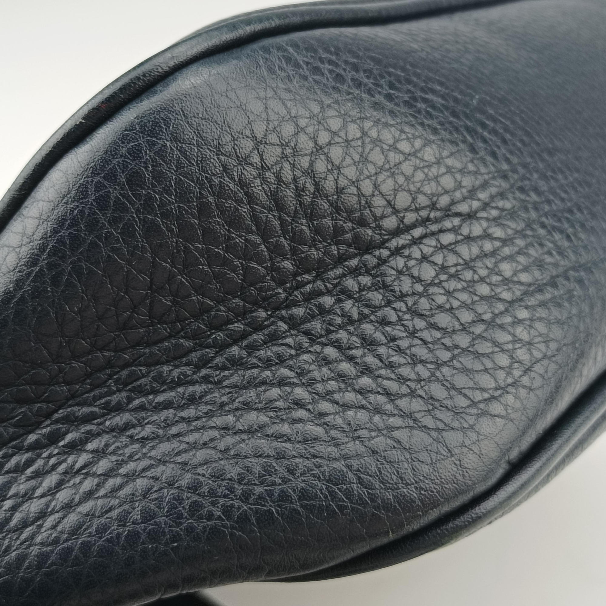 Vintage Gucci Soho Black Leather 308364 shoulderbag | stylenewstar