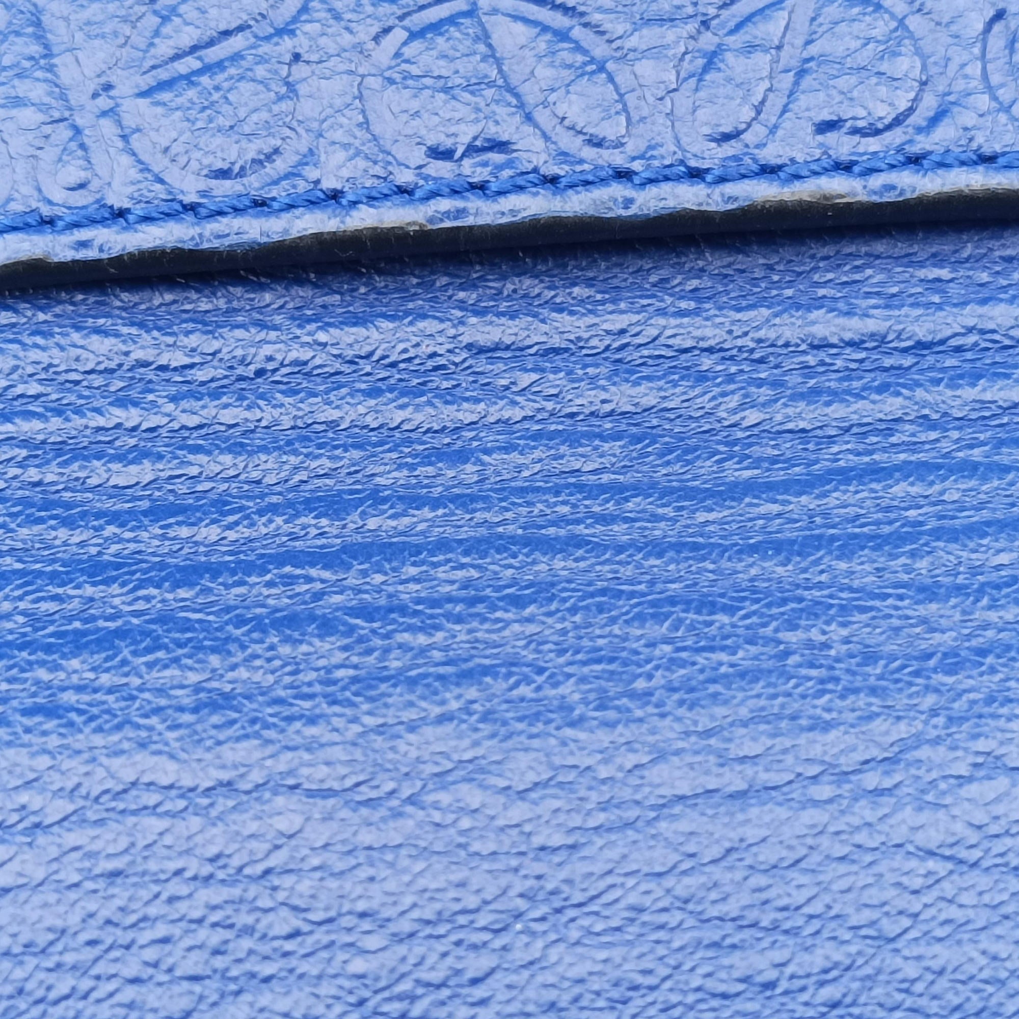 Pre-owned Loewe Avenue Blue Leather  shoulderbag | stylenewstar