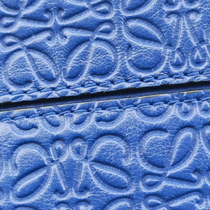 Pre-owned Loewe Avenue Blue Leather  shoulderbag | stylenewstar