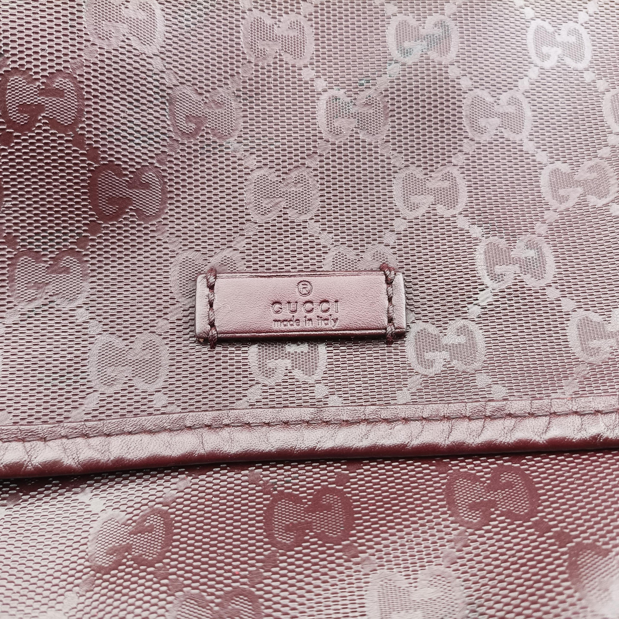 Secondhand Gucci GG Plus Messenger Burgundy PVC coated canvas 201732 shoulderbag | stylenewstar