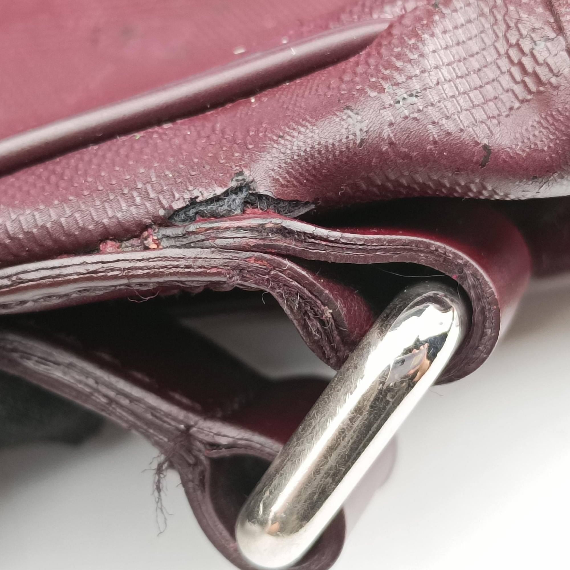 Secondhand Gucci GG Plus Messenger Burgundy PVC coated canvas 201732 shoulderbag | stylenewstar