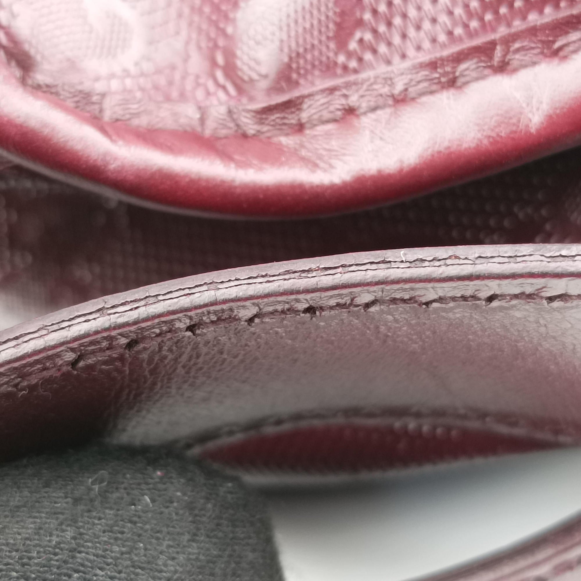 Secondhand Gucci GG Plus Messenger Burgundy PVC coated canvas 201732 shoulderbag | stylenewstar