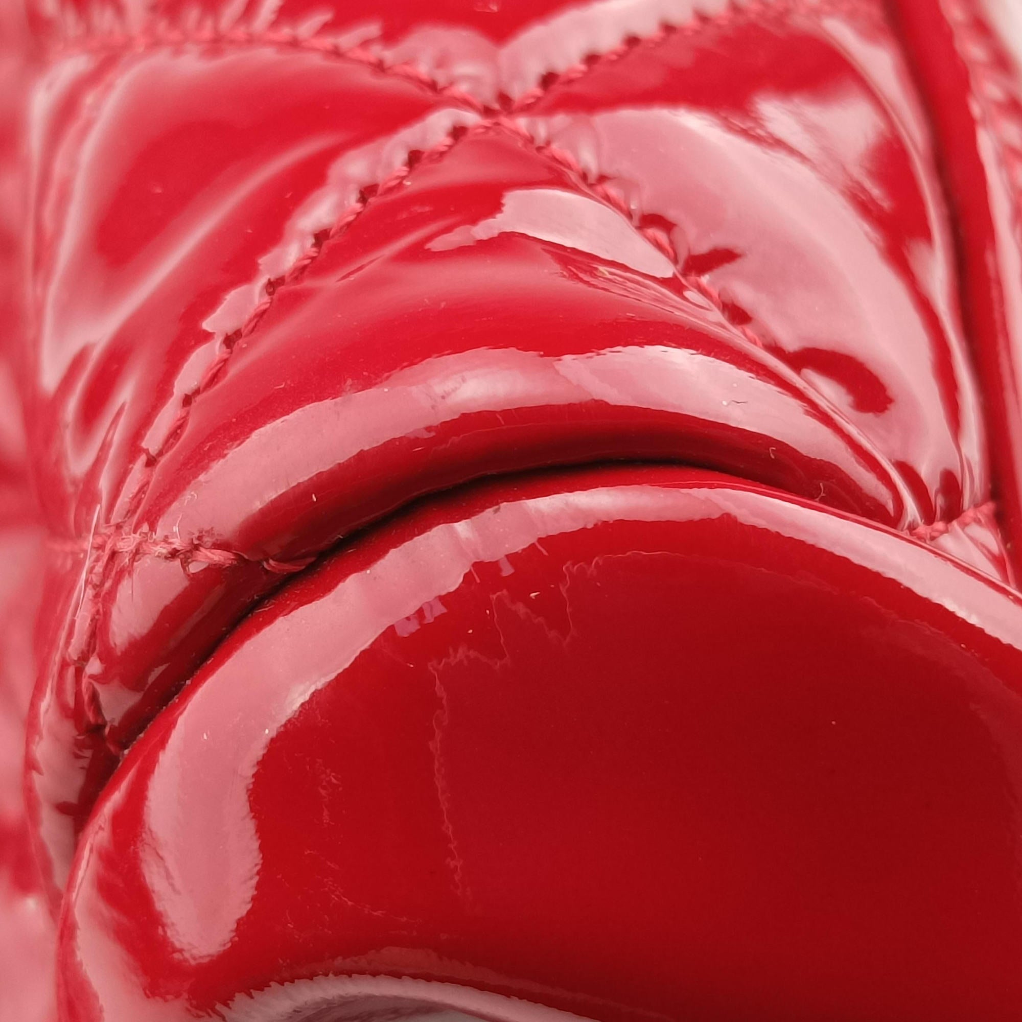 Pre-owned Chanel Mademoiselle Bowling Red Patent A50561 shoulderbag | stylenewstar