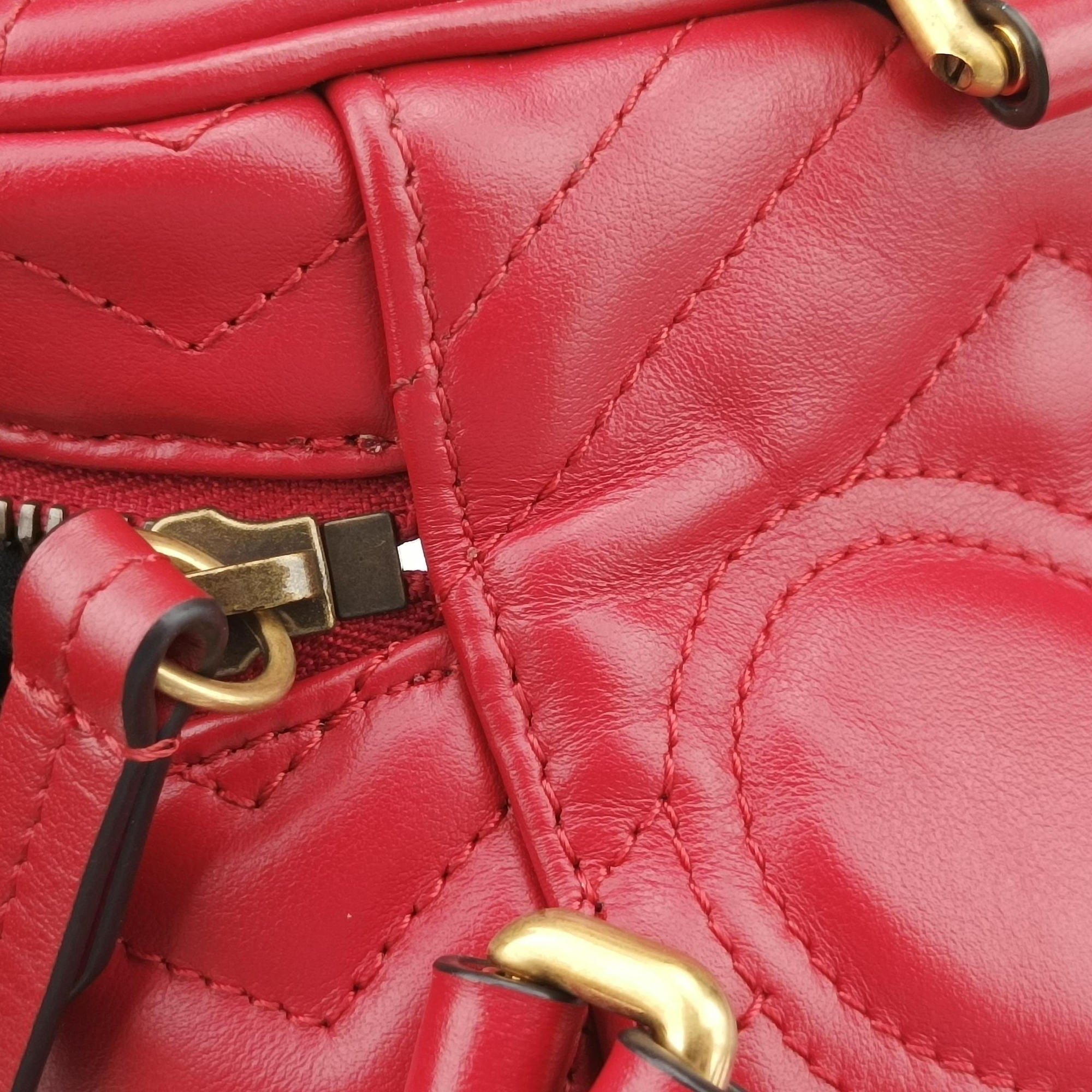 Pre-owned Gucci GG Marmont Red Leather 598594 backpack/rucksack | stylenewstar