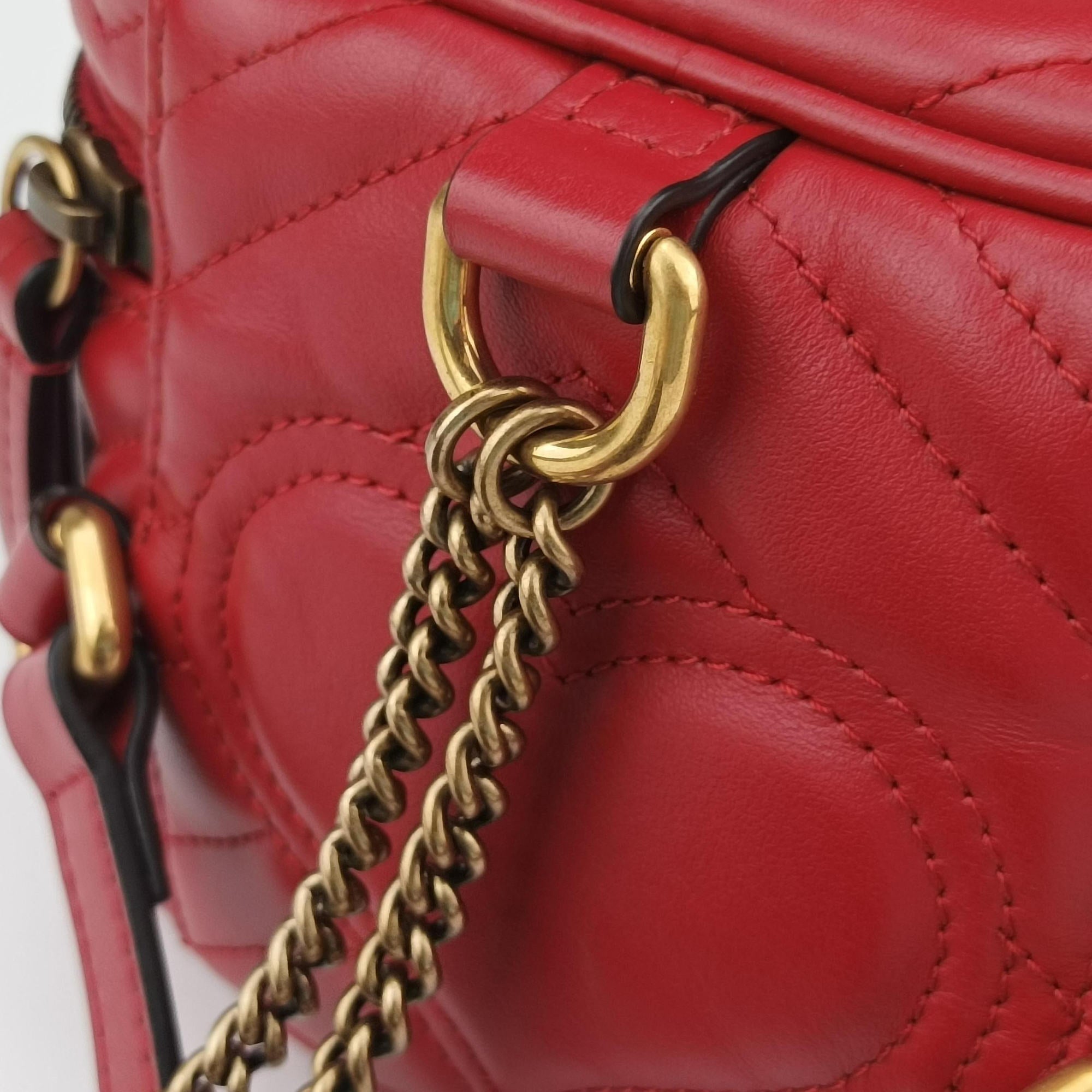 Pre-owned Gucci GG Marmont Red Leather 598594 backpack/rucksack | stylenewstar