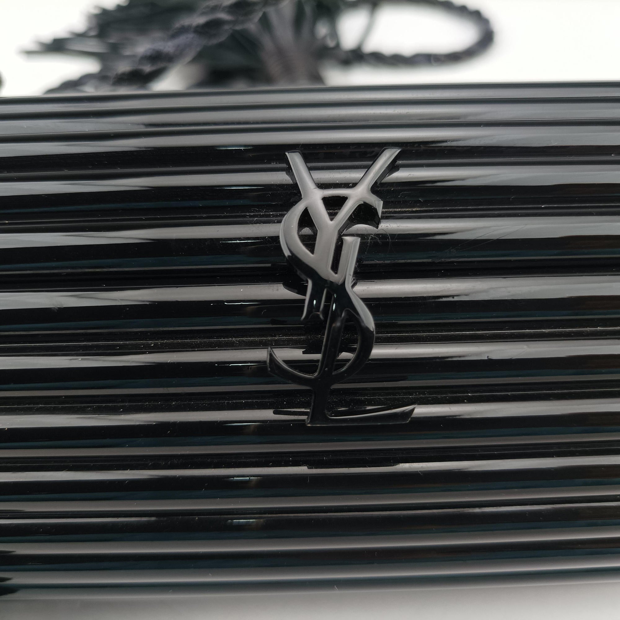 Pre-owned Yves Saint Laurent Fringe Monogram Opium Box Black Plexiglass 418523 shoulderbag | stylenewstar