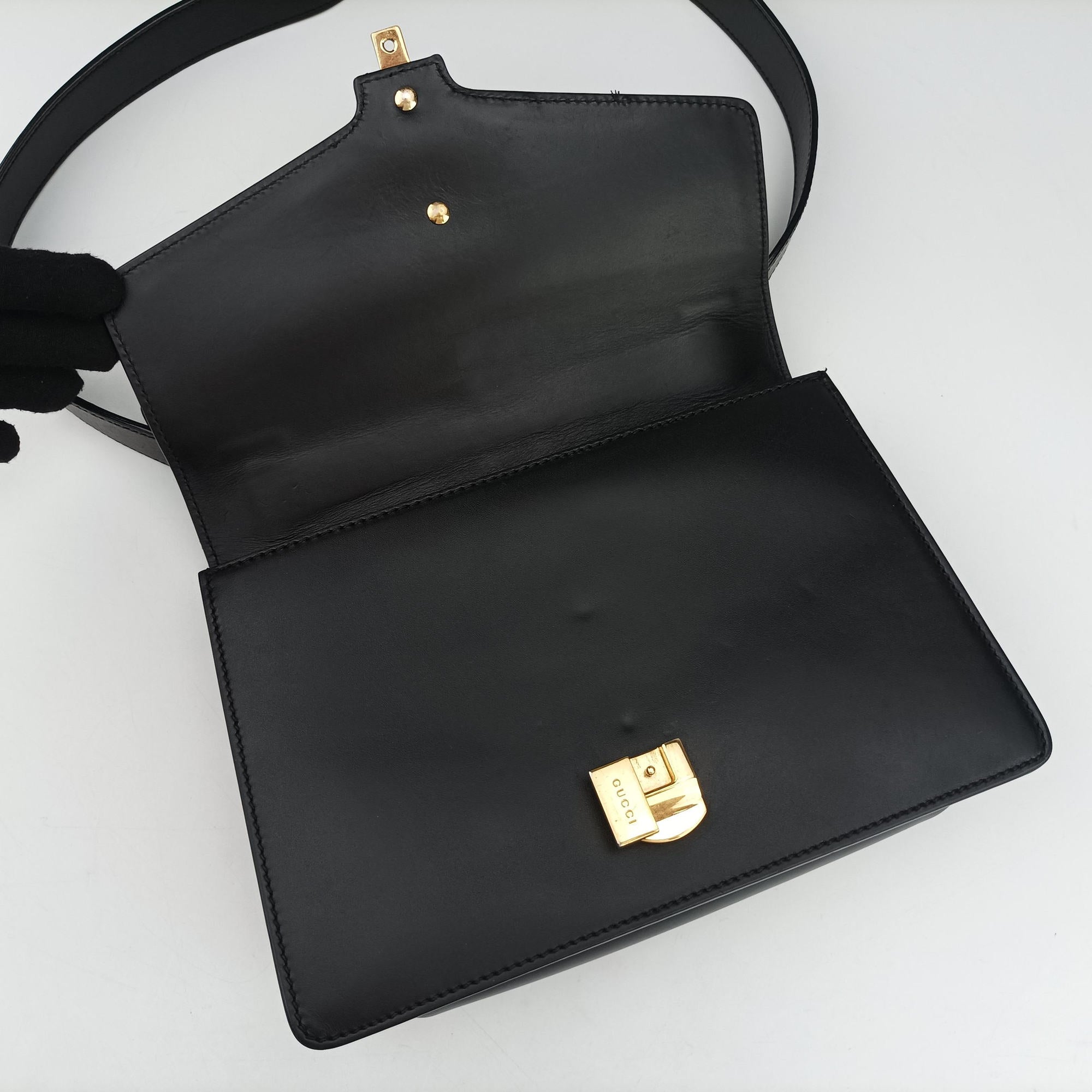 Pre-owned Gucci Sylvie Black×green×red Leather 421882 shoulderbag | stylenewstar