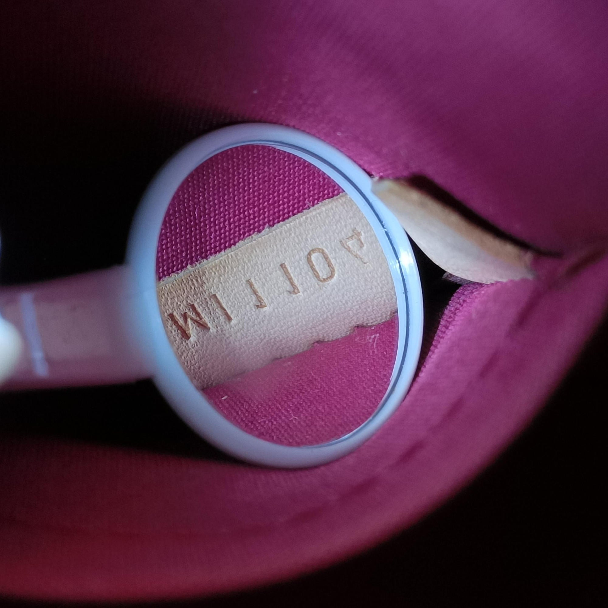 Pre-owned Louis Vuitton Alma BB CERISE Vernis M90174 shoulderbag | stylenewstar