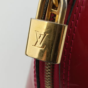 Pre-owned Louis Vuitton Alma BB CERISE Vernis M90174 shoulderbag | stylenewstar