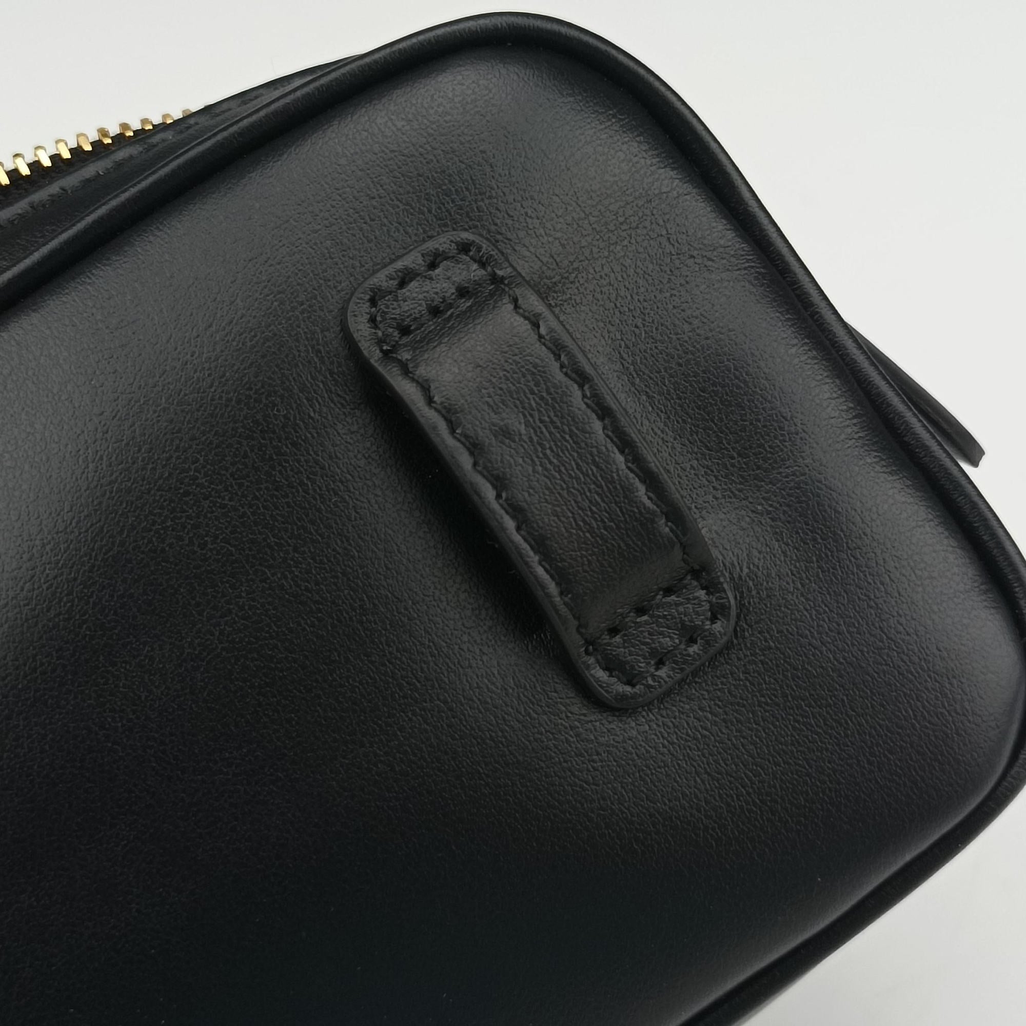 Vintage Miu Miu Logo belt Black leather  bum bag/waist bag | stylenewstar